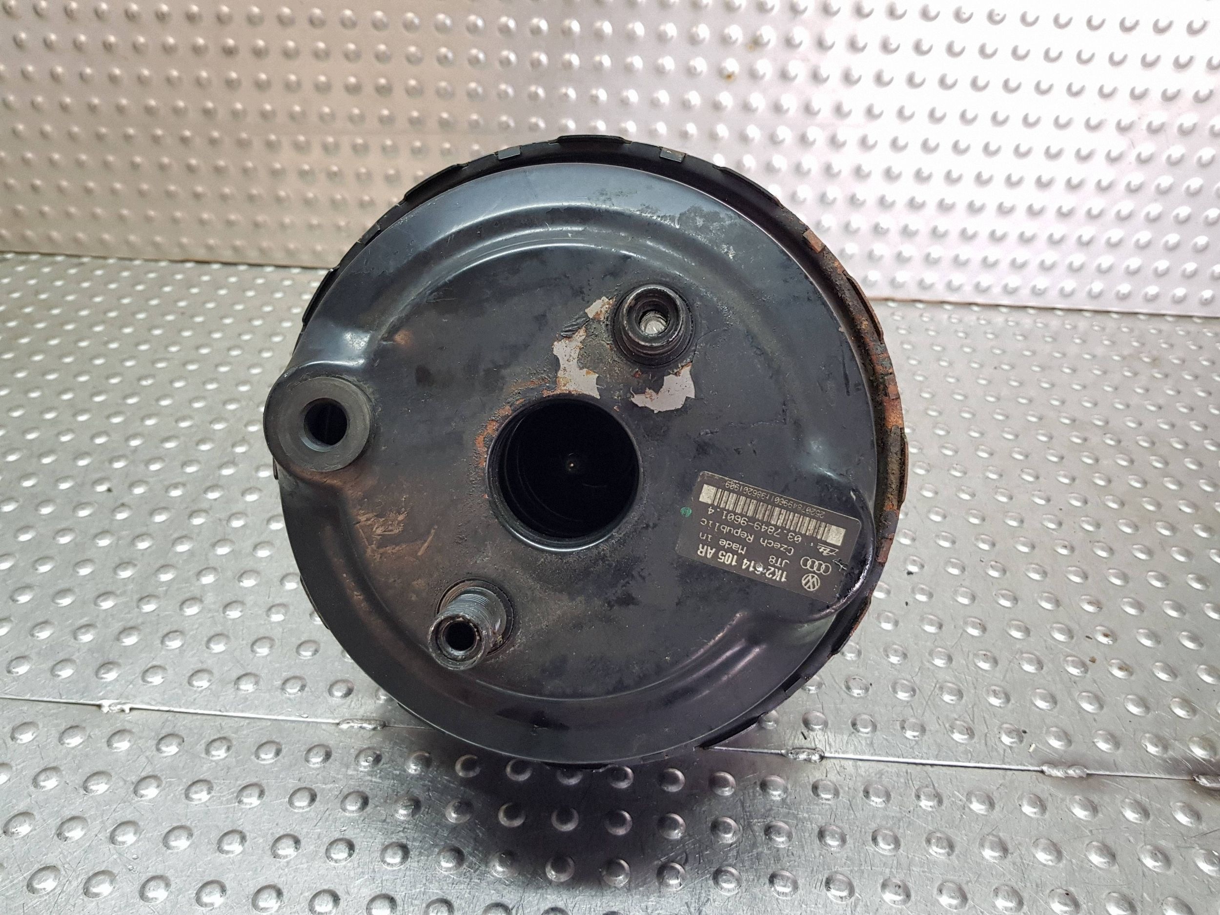 Servo bremsen 1K2614105AR VW GOLF V CADDY III OCTAVIA II LEON II A3 8P