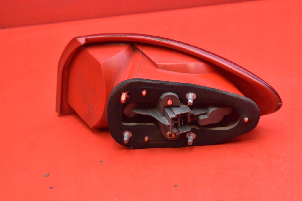 light left rear part rear 46556349 ALFA ROMEO 147 3D HB 00-04