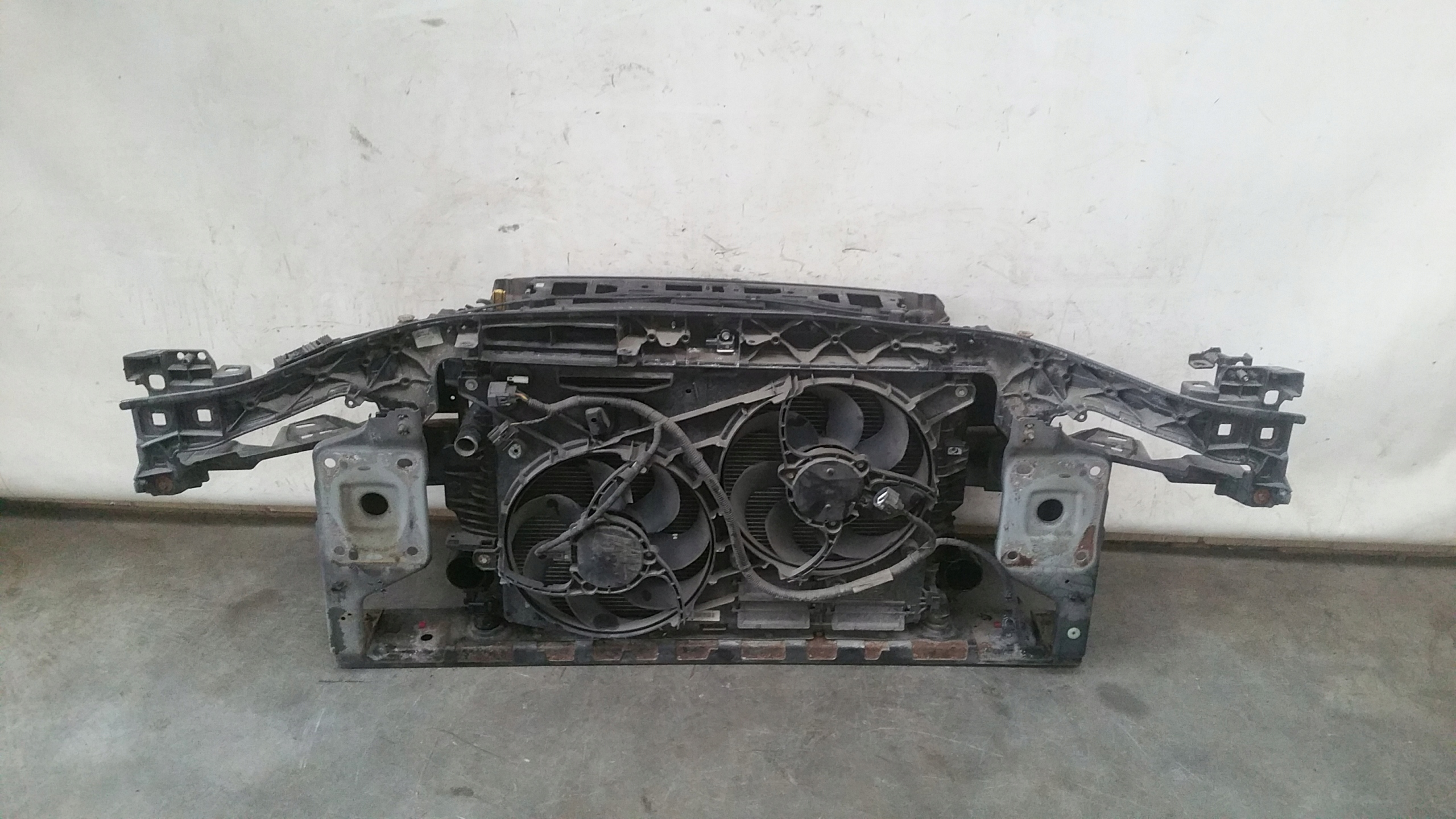 support panel for radiators pillar iron Ford Mondeo MK5