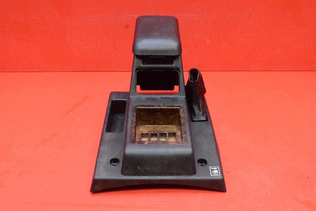 TUNEL central armrest EU HQ614301 HYUNDAI GALLOPER 2 II 98-03