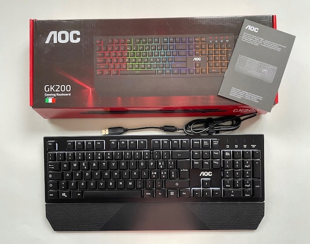 KLAWIATURA PRZEWODOWA AOC GK200 Gaming Rainbow RGB + PODPÓRKA JAK NOWA OPIS