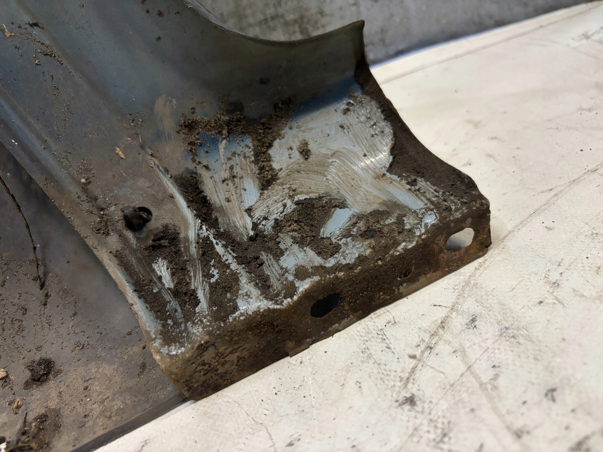 fender right front Jeep Cherokee III 3
