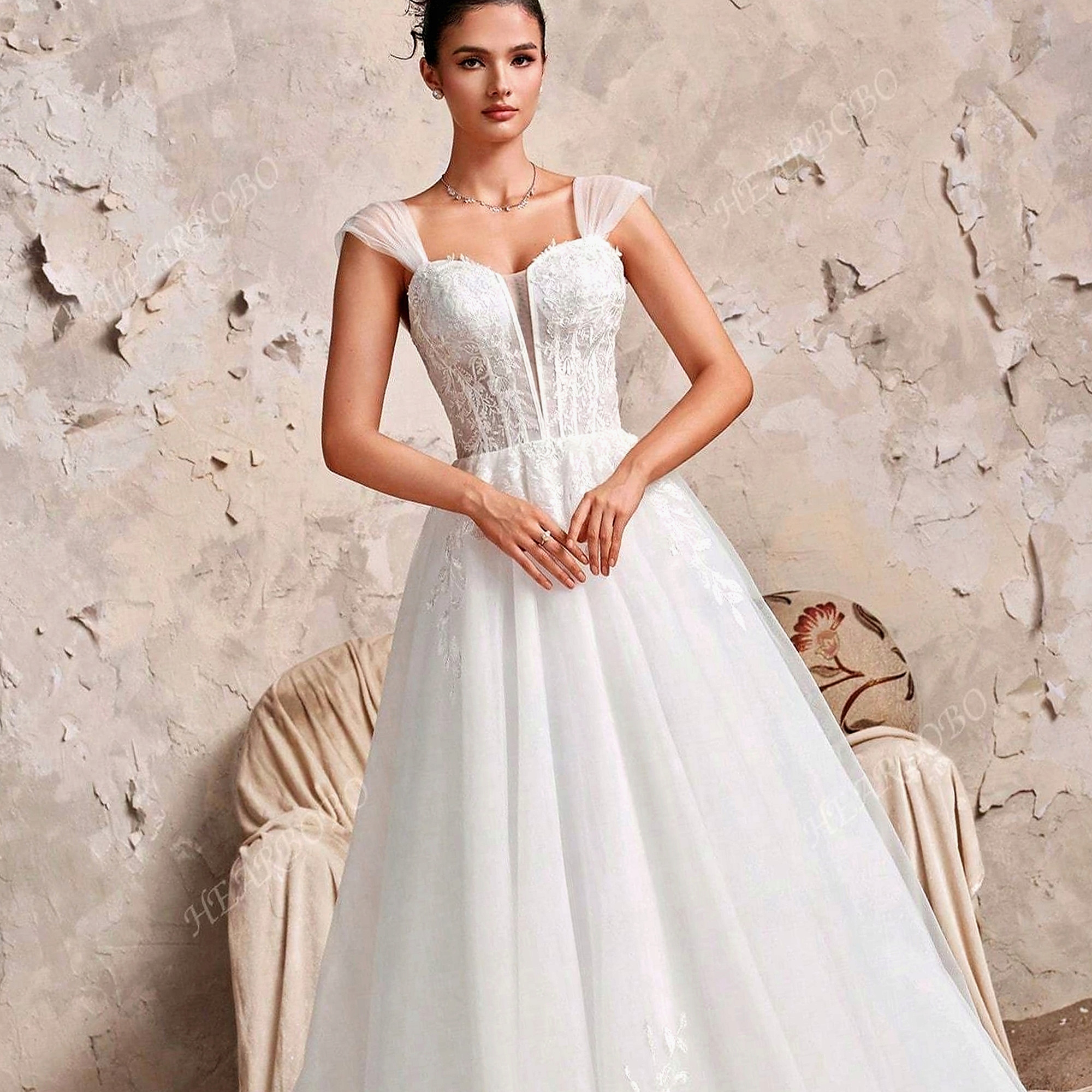 Retro luxusní svatební šaty Empire Barokní s výšivkou a ozdobami L 40