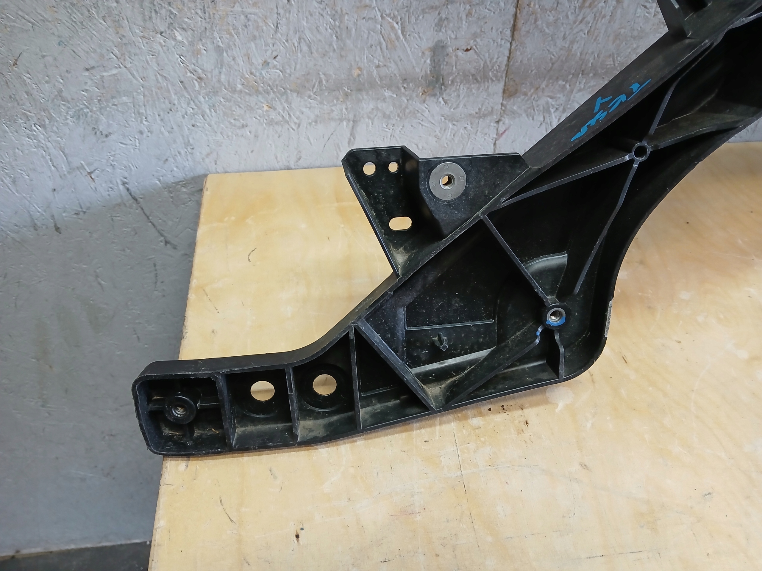support panel for radiators TESLA Y 1643521-99-C