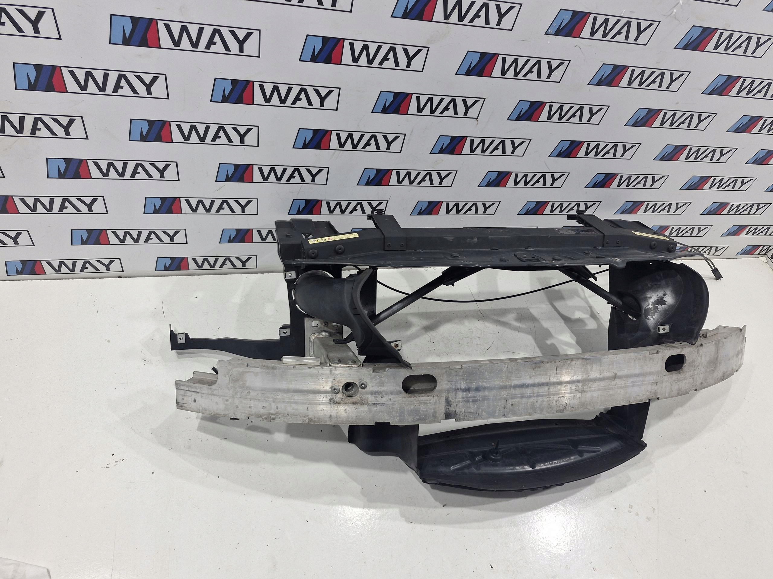 BMW E63 E64 support panel for radiators front pillar 7185487 original BMW OE 7185487