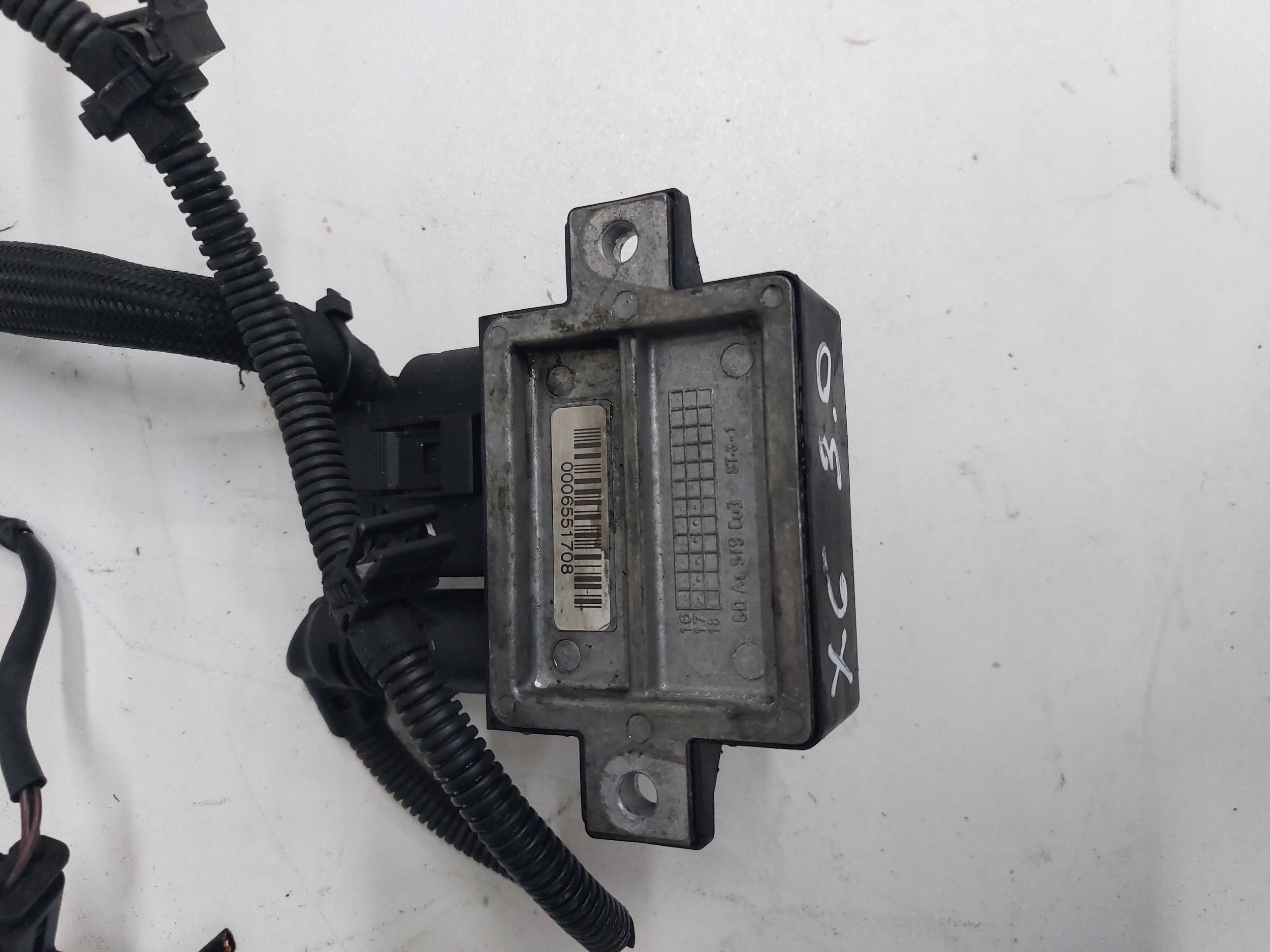 BMW X5 E70 X6 E71 3.0D N57 relay plugs ZAROWYCH 8591724