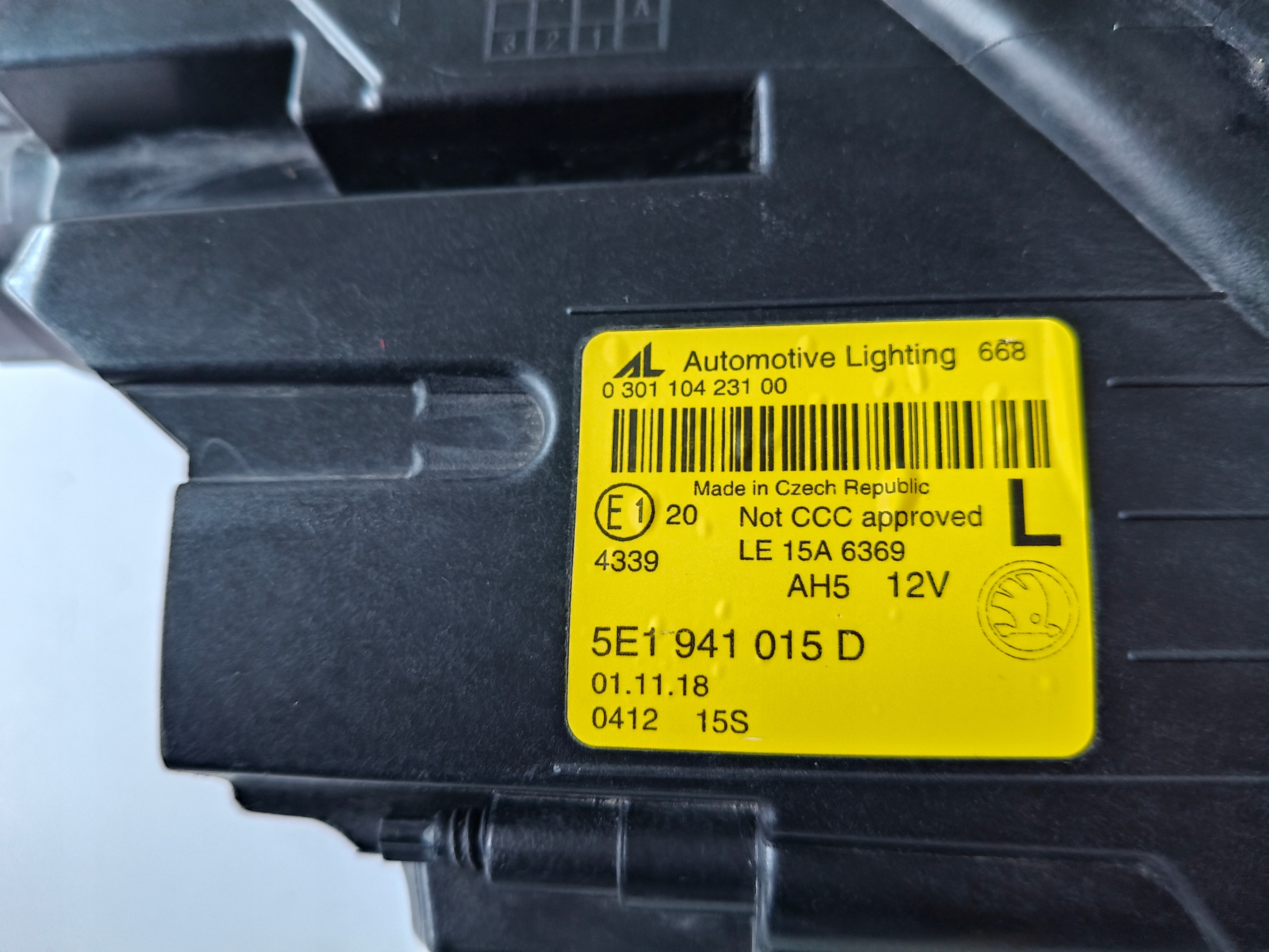 light left REFLEKTOR SKODA OCTAVIA III 3 5E 5E0 17- LIFT FULL LED