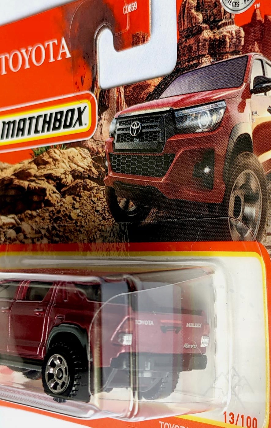 MATCHBOX TOYOTA HILUX PICKUP 13/100 METAL Wiek dziecka 3 lata +
