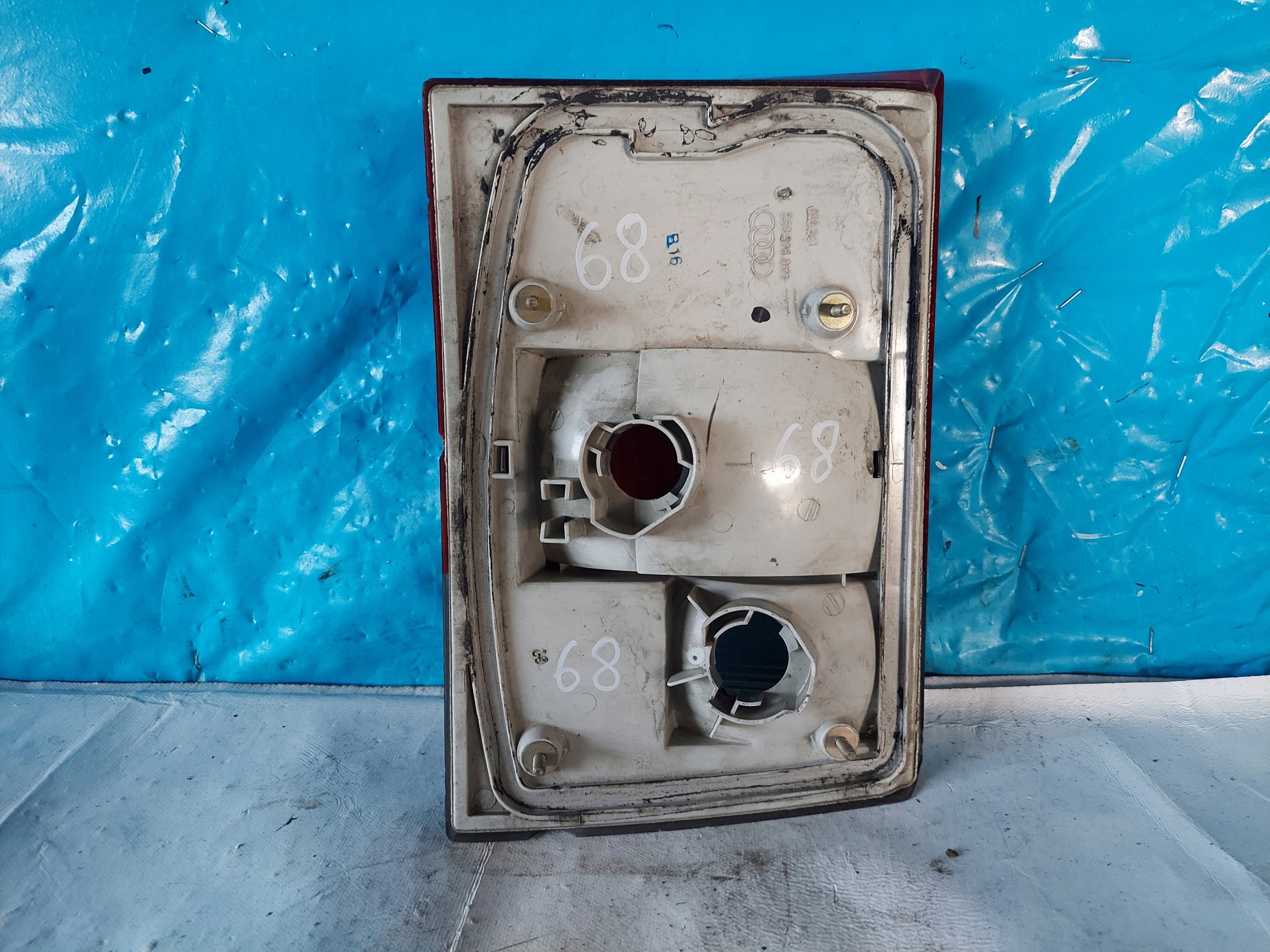 light AUDI 100 C4 4A0945093 left rear part trunk door