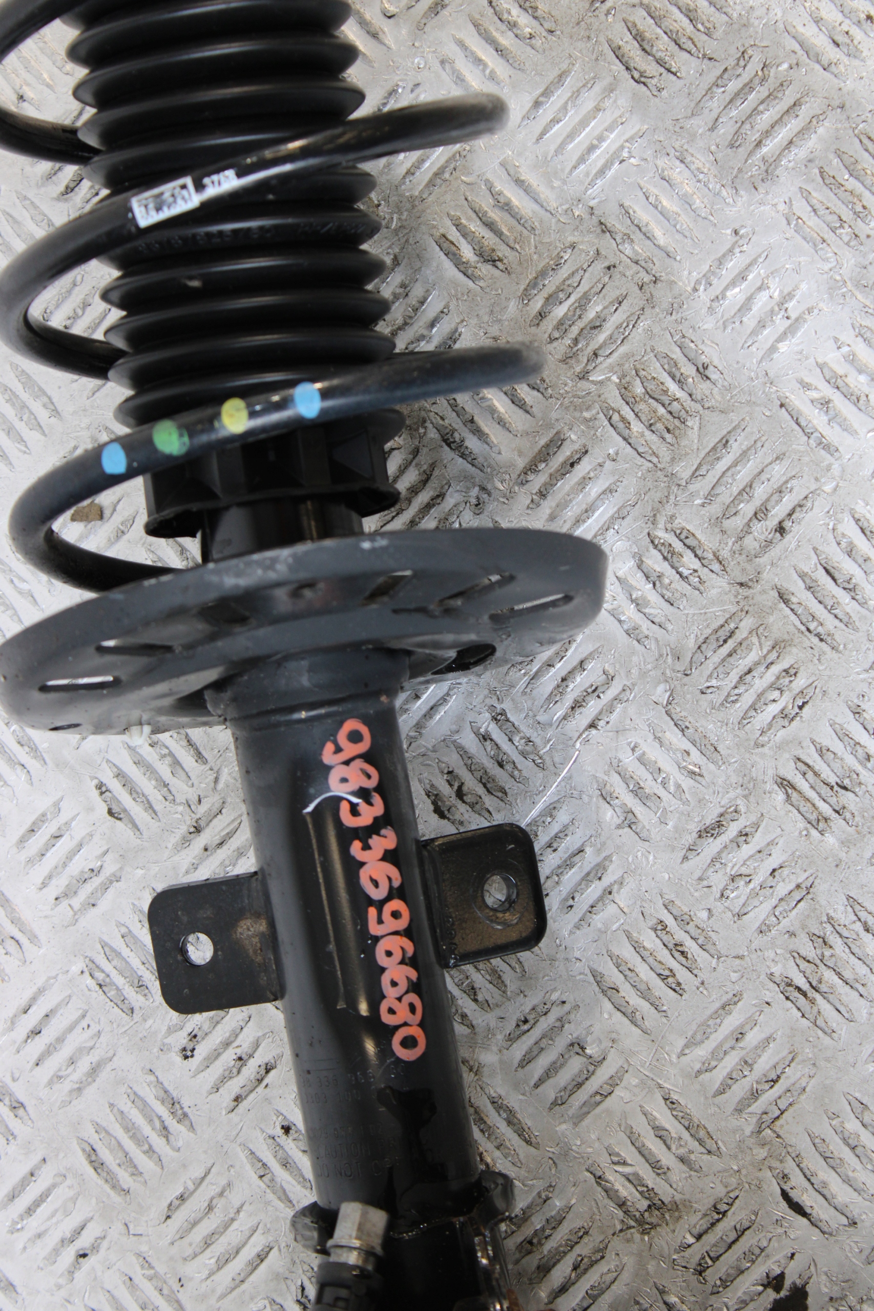 swing McPherson shock absorber right front CITROEN C5 AIRCROSS