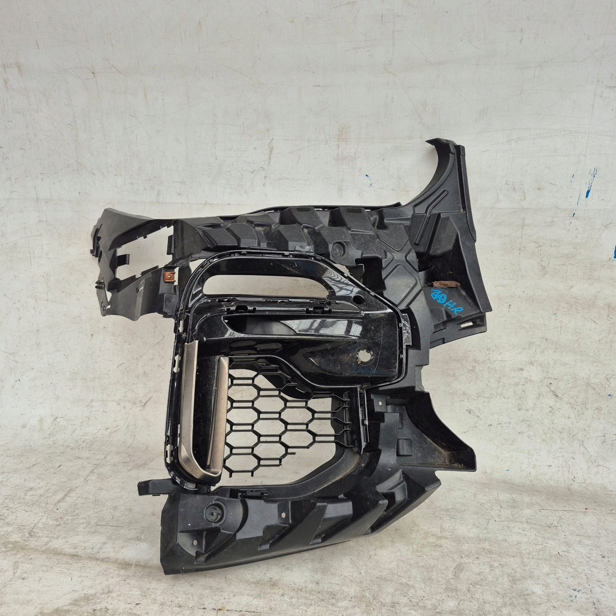 BMW X5 G05 m-packet 18-23 holder support right front front