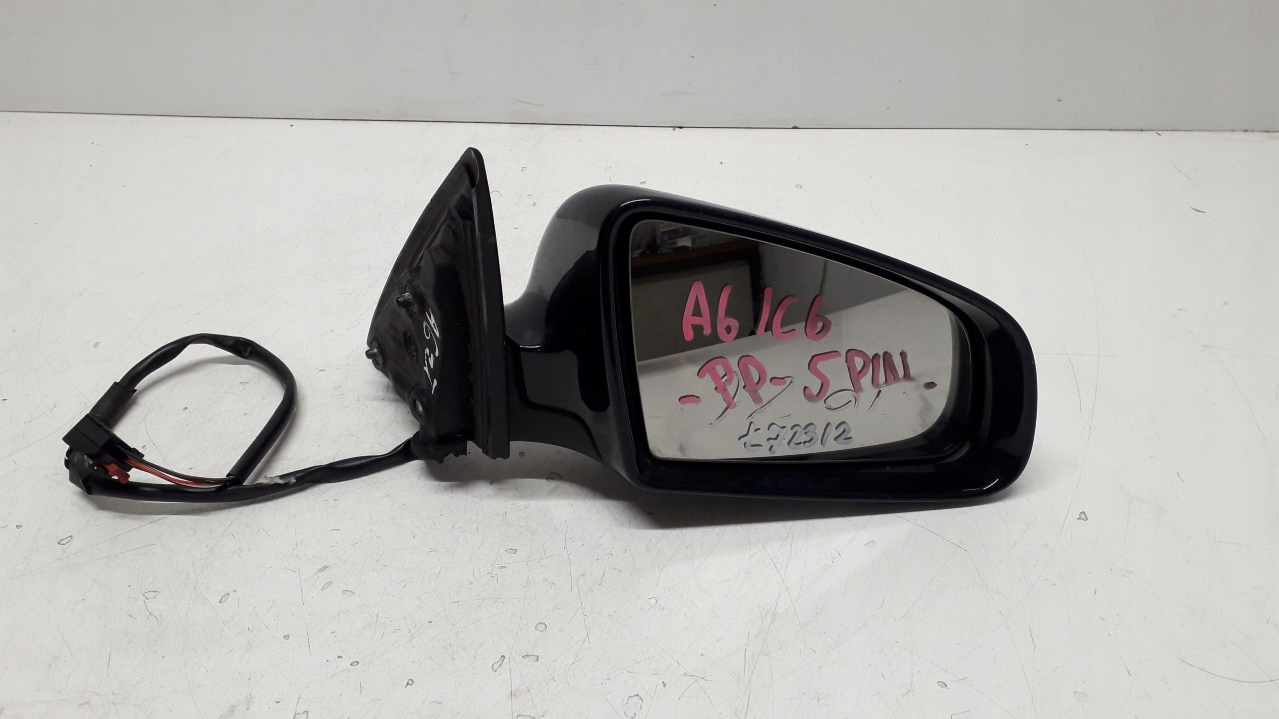 AUDI A6 C6 04-08 LUSTERKO PRAWE 5PIN