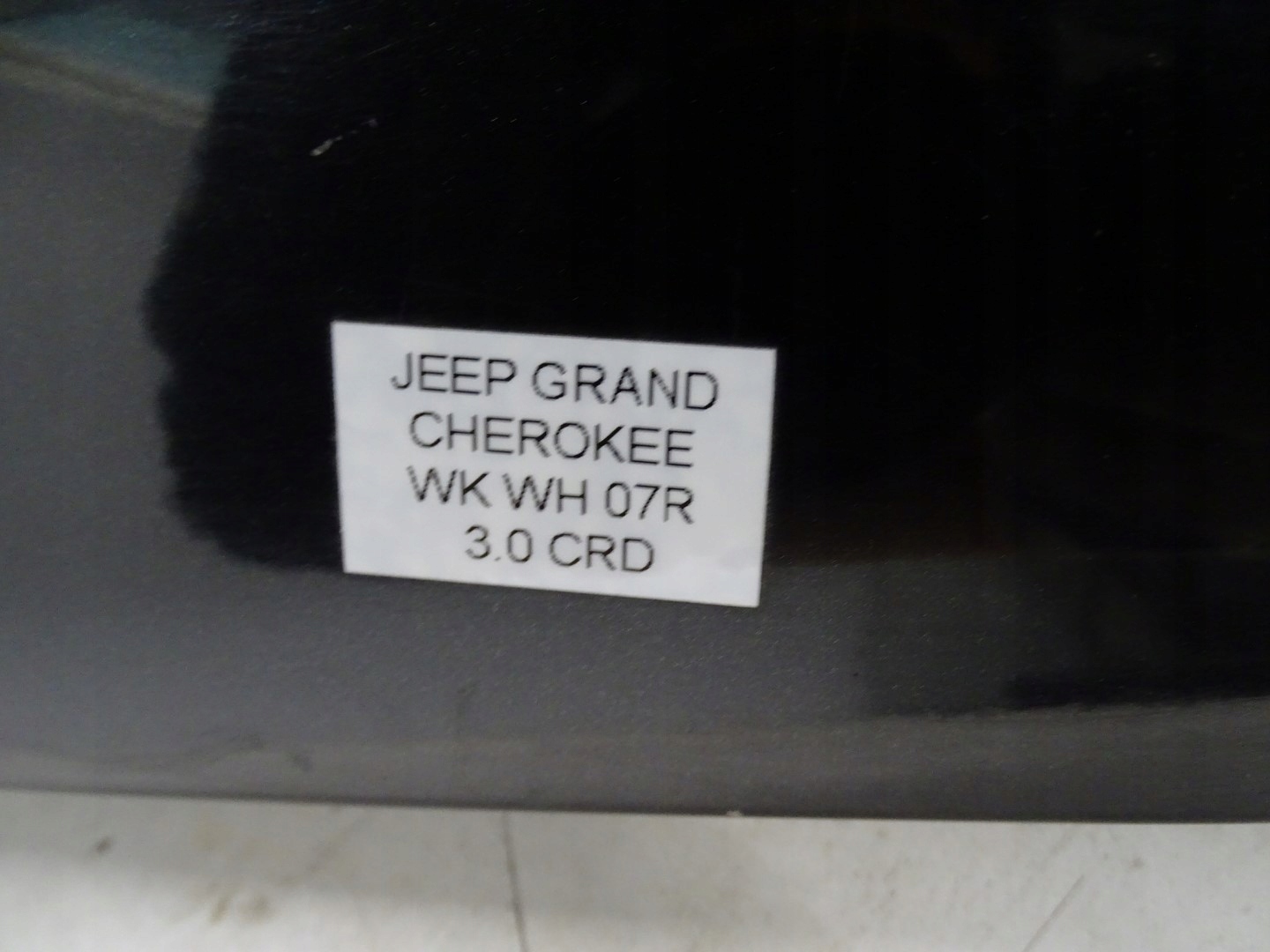 fender left front front JEEP GRAND CHEROKEE WK black
