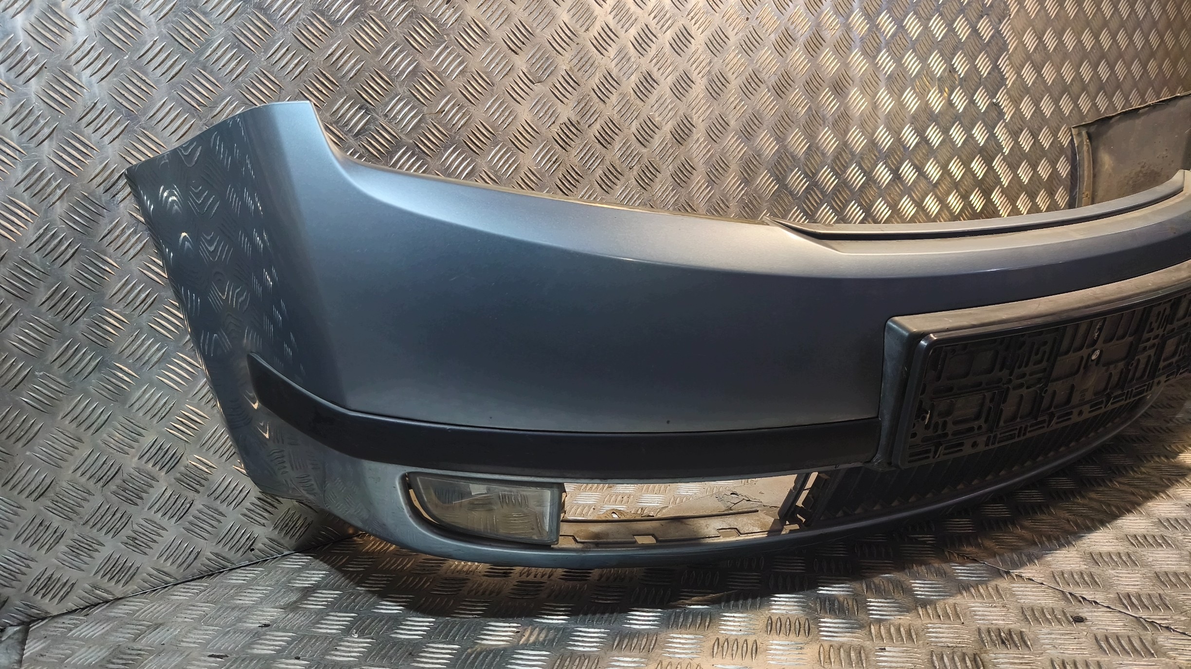 pare-chocs avant SKODA FABIA et