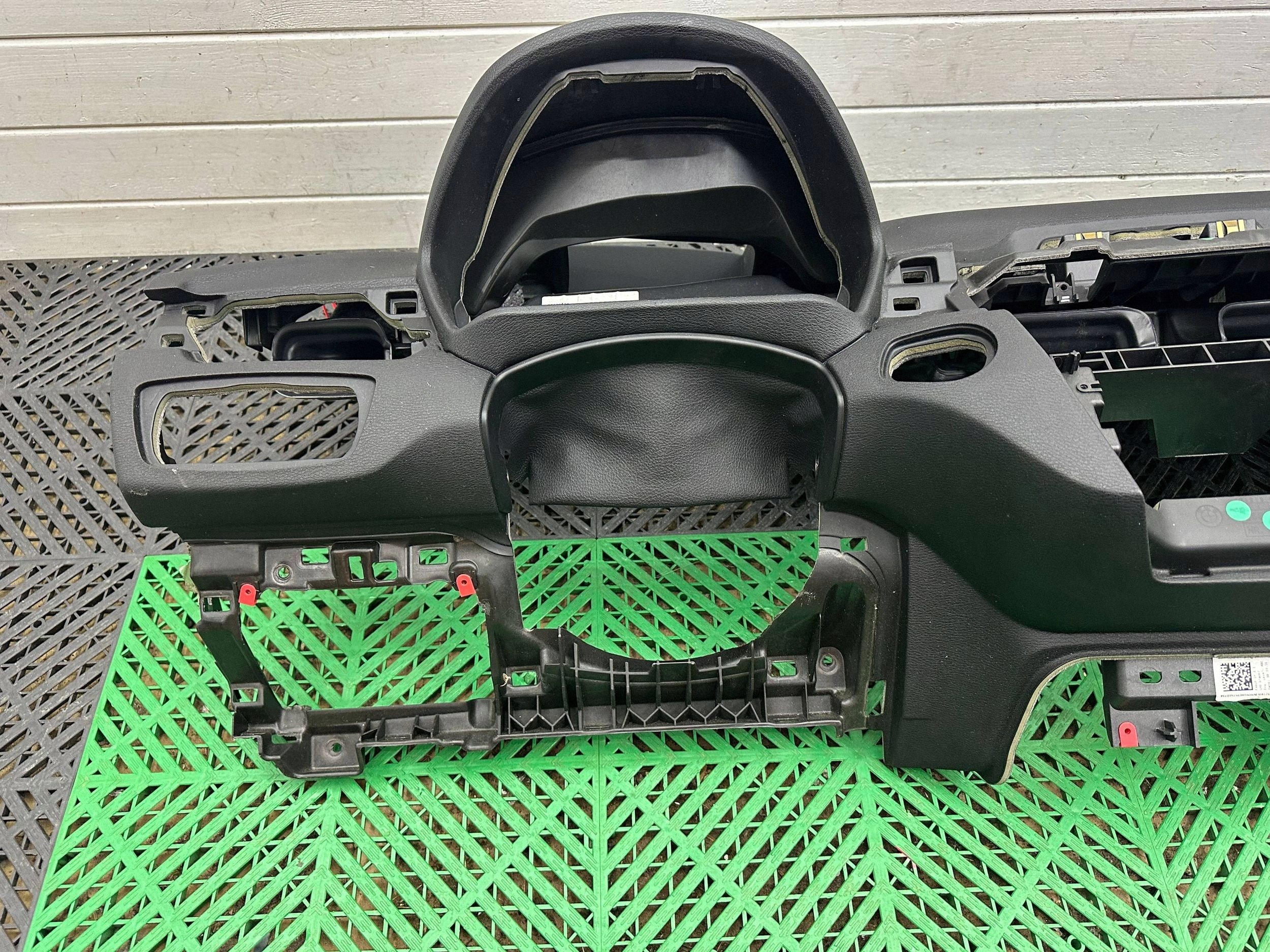 dashboard instrument panel BMW X2 F39 dashboard Z HEAD UP