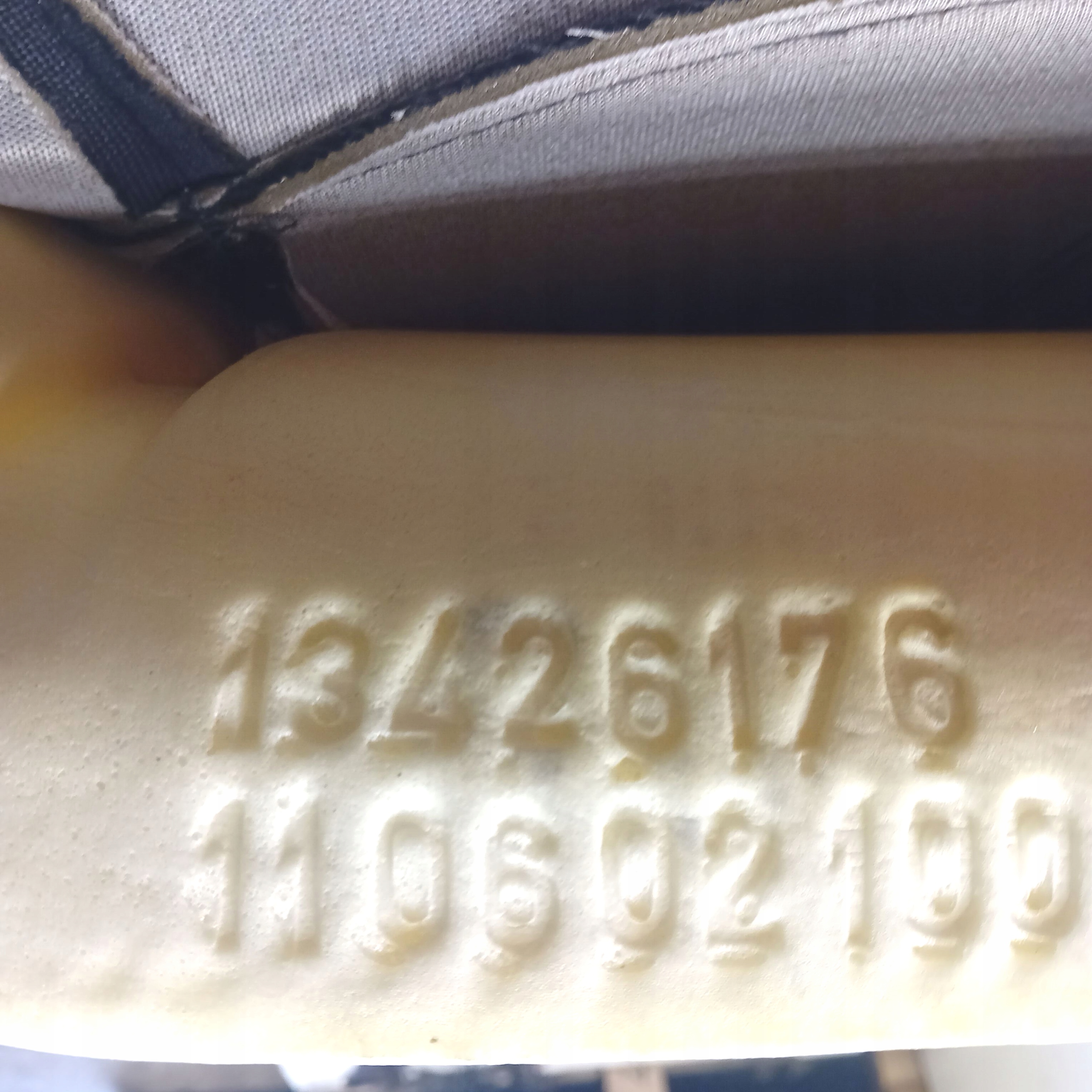 SIEDZISKO Droit OPEL CORSA E