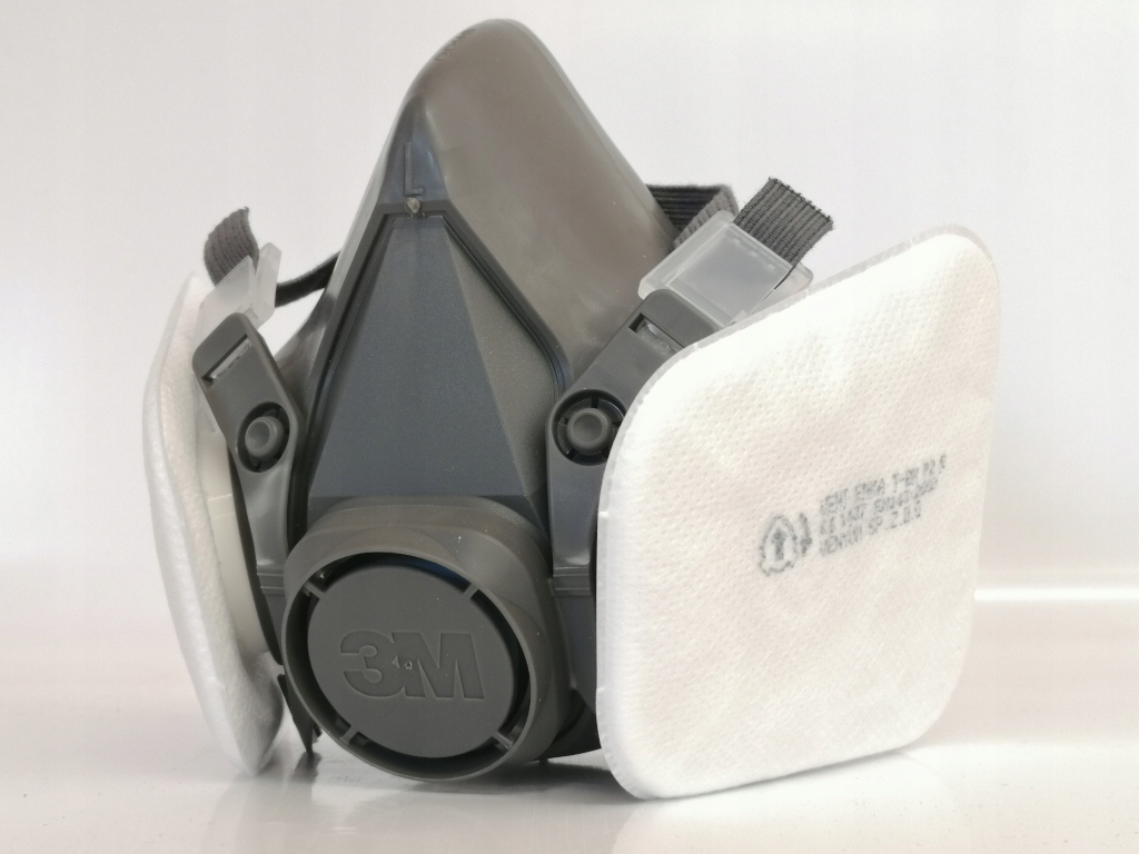 3M 6200 półmaska przeciwpyłowa z filtrami FFP2