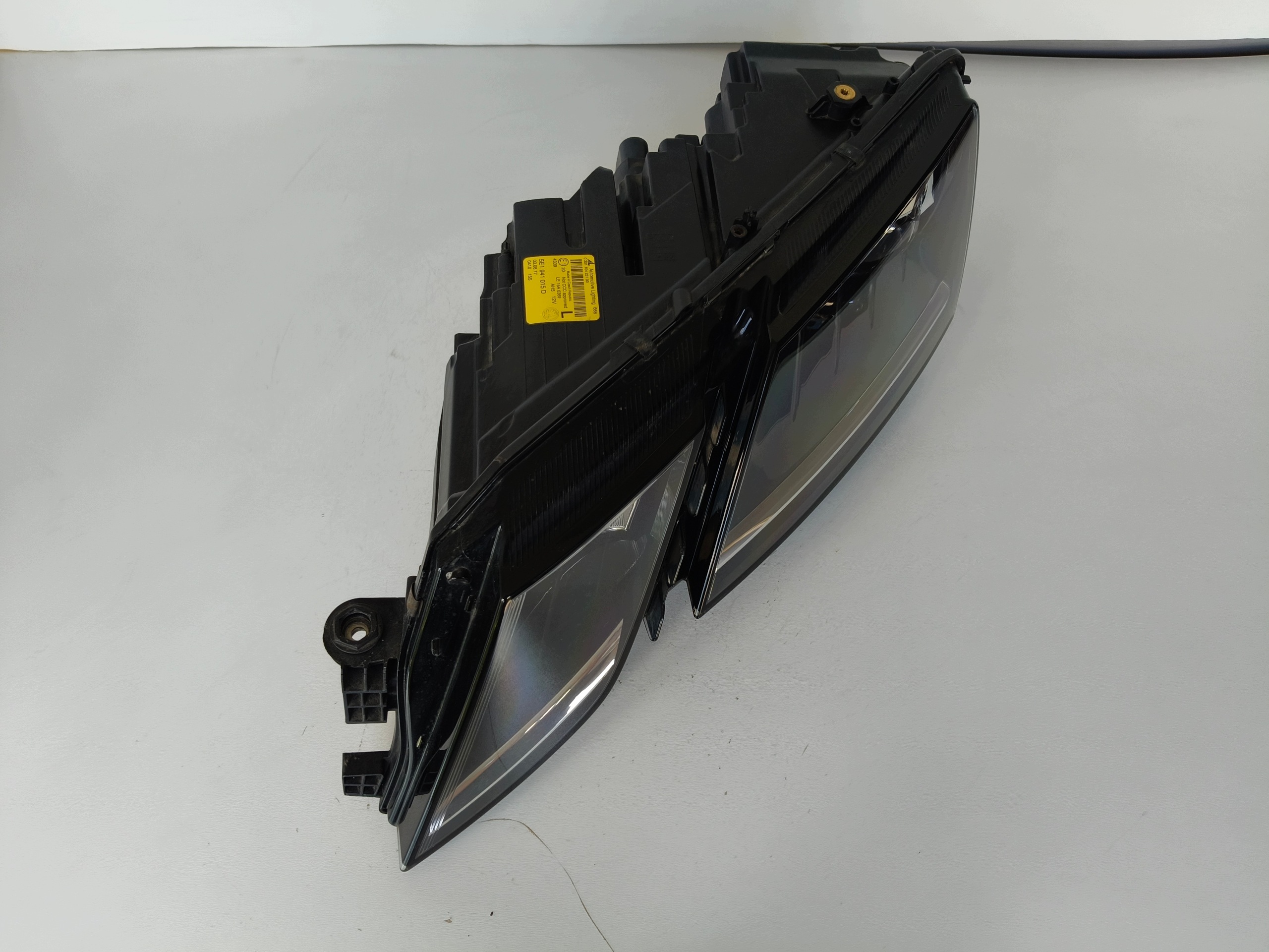 light left REFLEKTOR SKODA OCTAVIA III 3 5E 5E0 16- LIFT FULL LED
