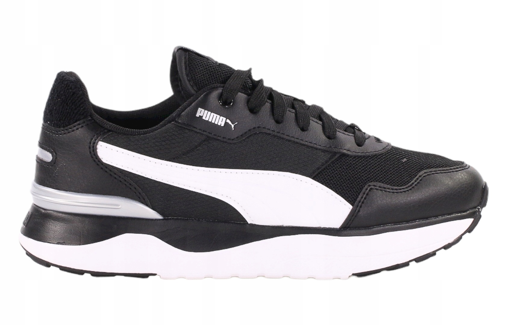 

Buty młodzieżowe Puma R78 Voyage S 386226 01
