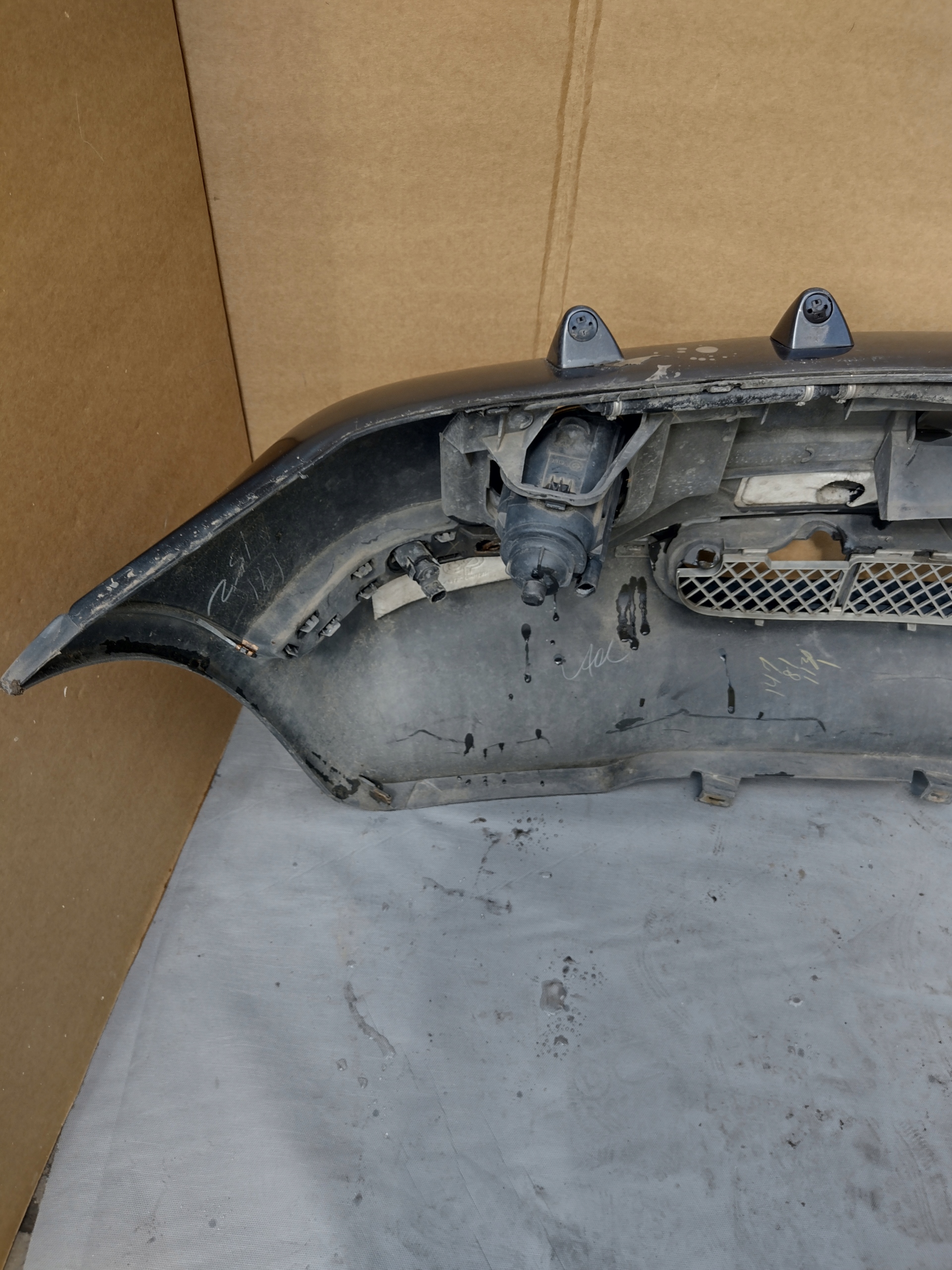front bumper BMW X5 E53 99-03r washers