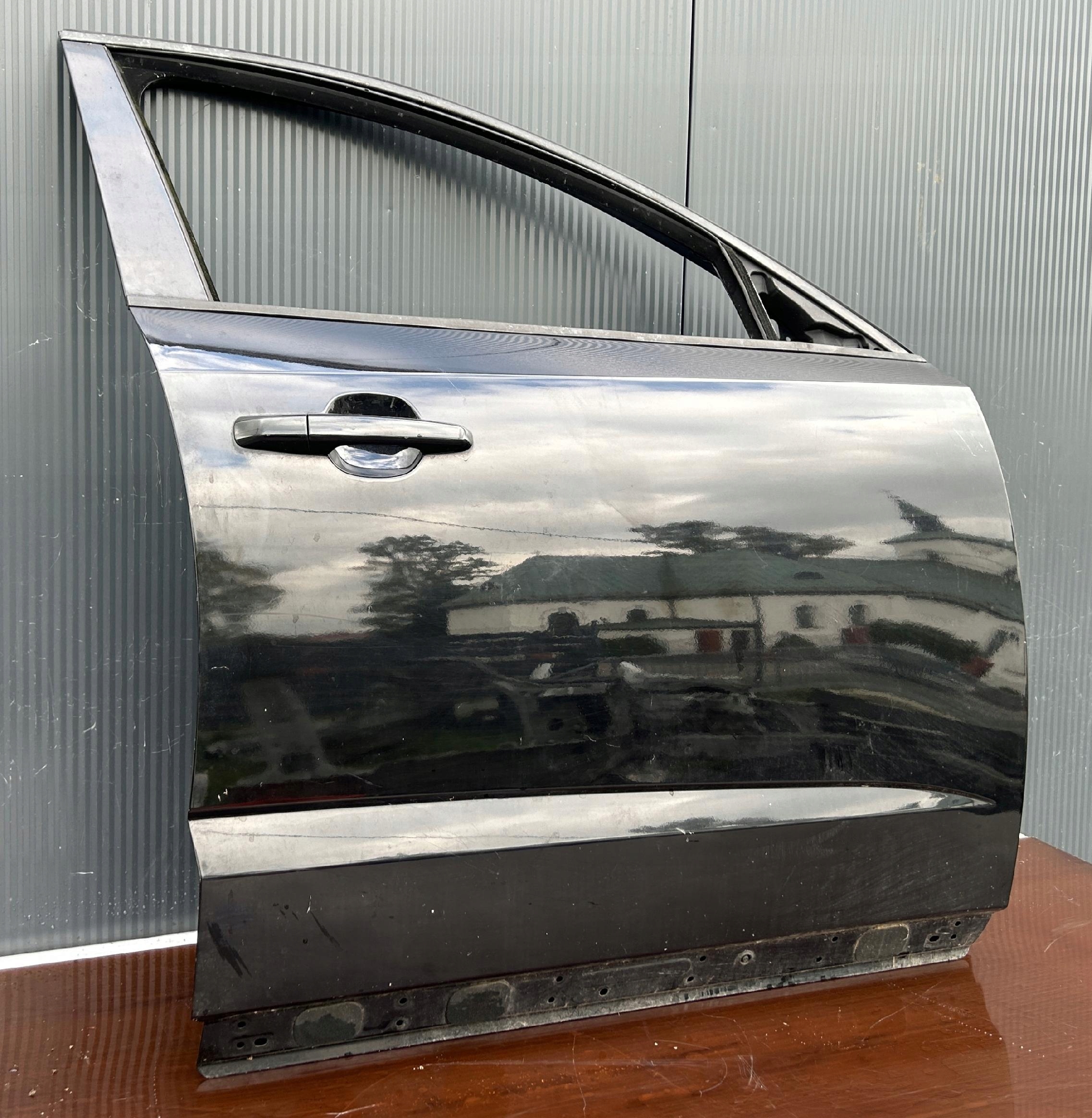 door right front front JAGUAR E-PACE X540