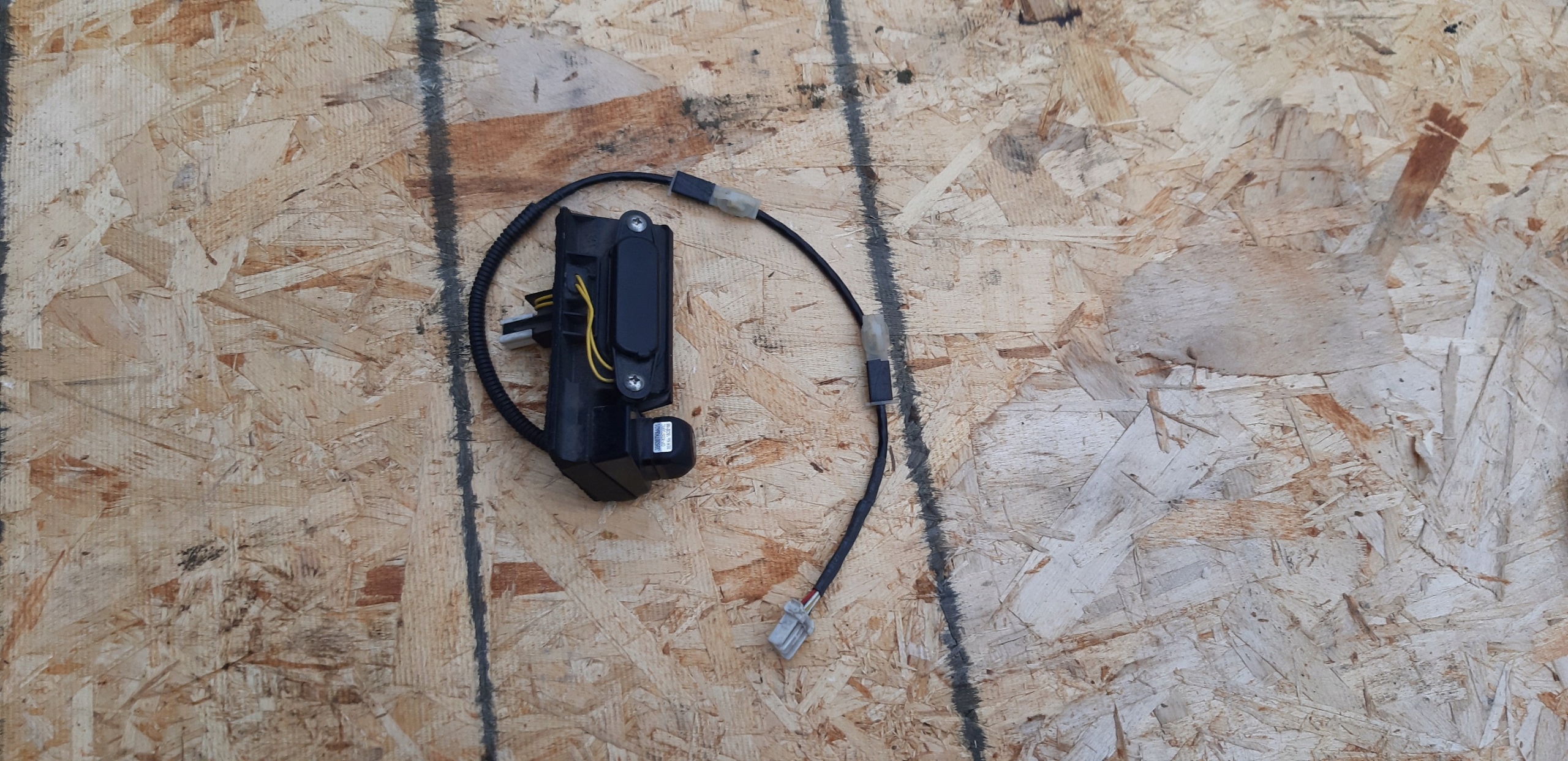 39530-TK8-A01 - КАМЕРА ДВЕРНАЯ РУЧКА ЗАКРЫЛКА HONDA ODYSSEY 2011-17