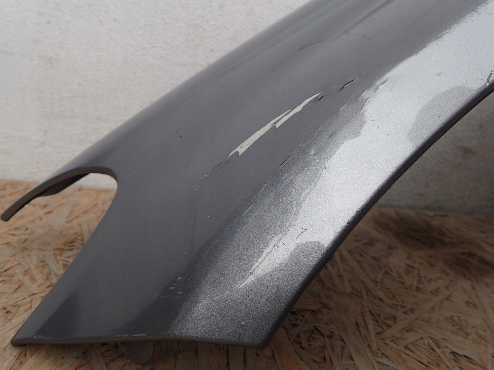 fender left front front MERCEDES C KLASA 205