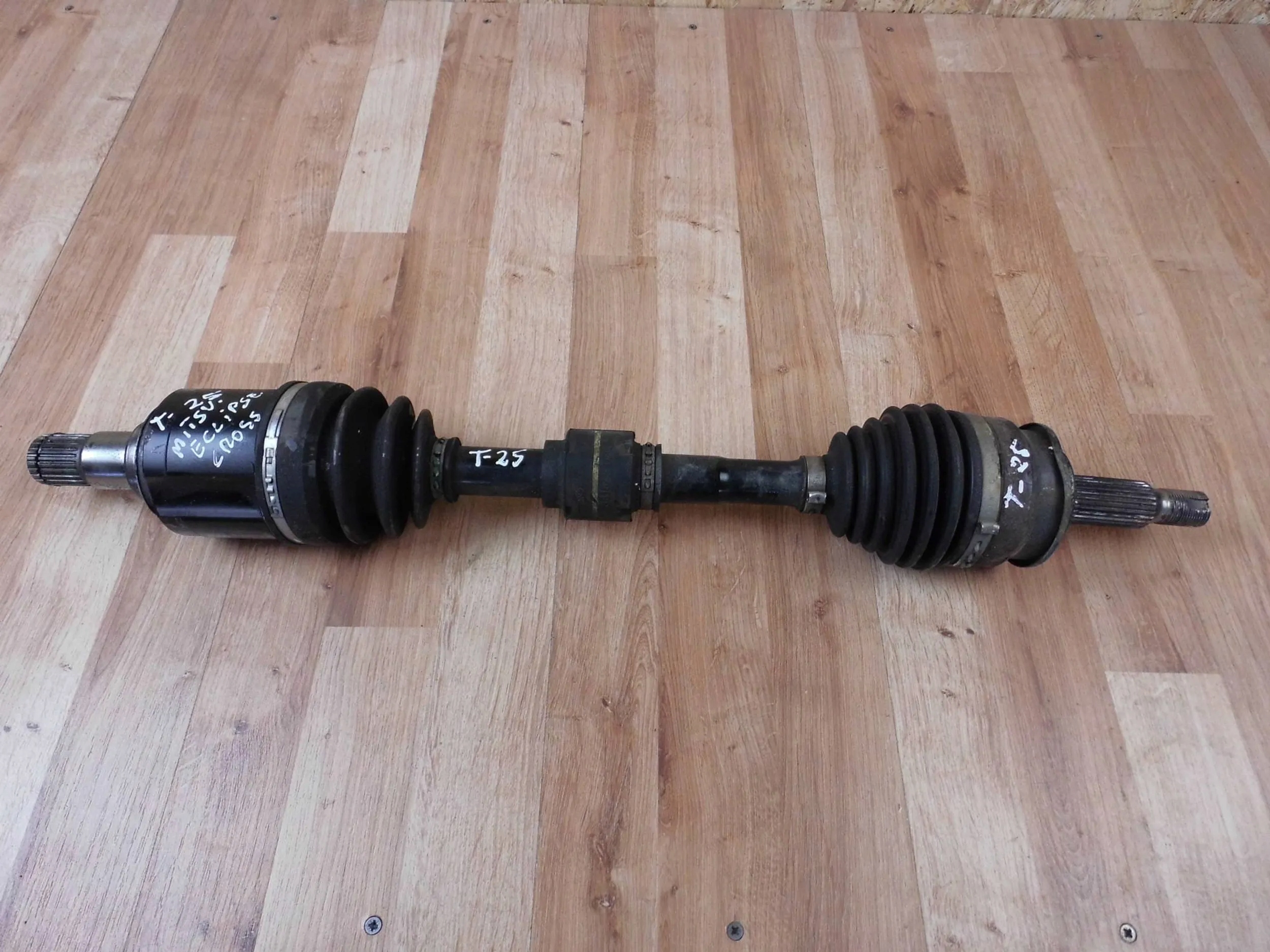 Mitsubishi Eclipse Cross 1.5 MANUAL 2WD semi-axis front left front left