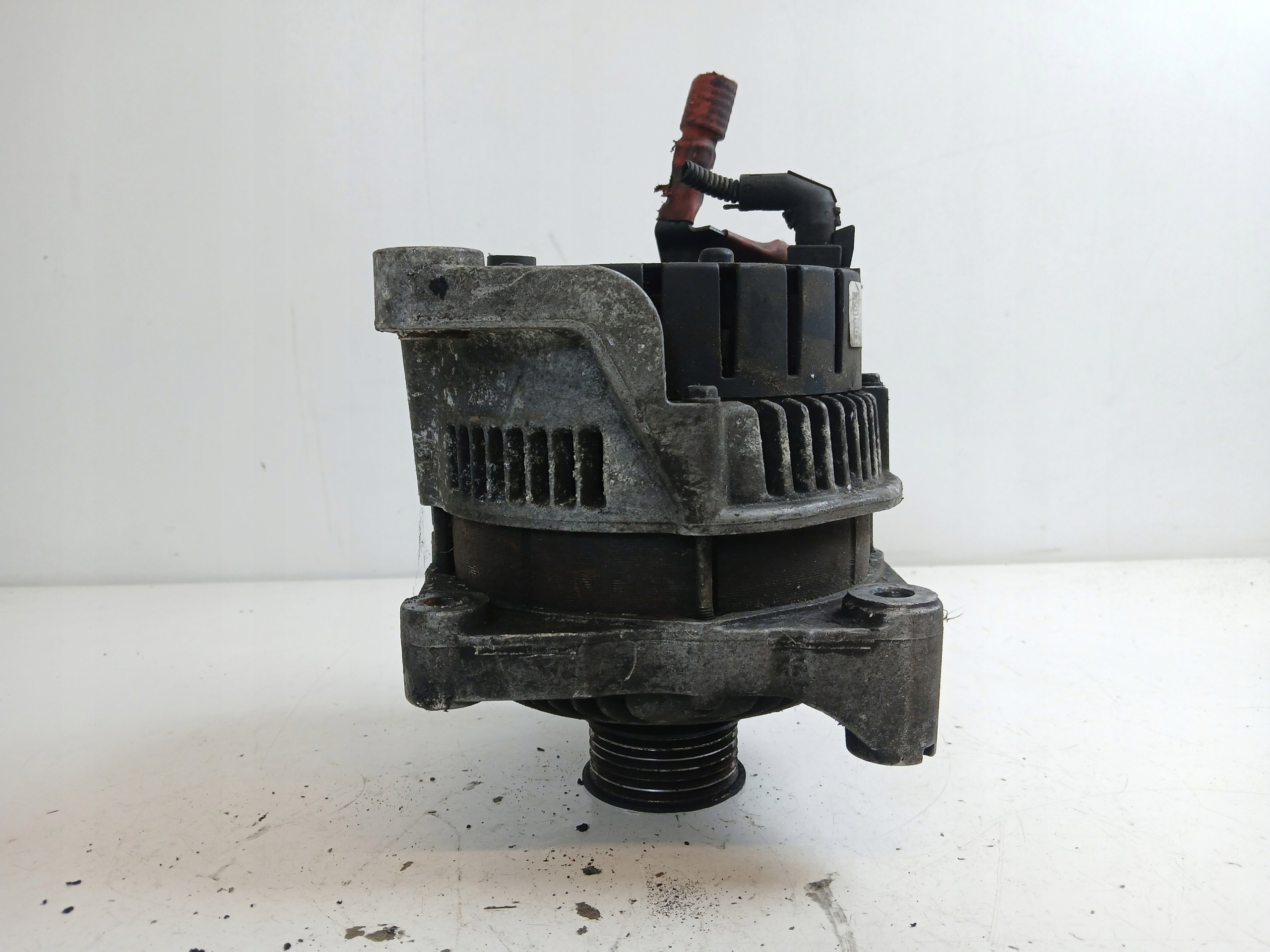 BMW E46 2.0 D alternatore 7788223 150A