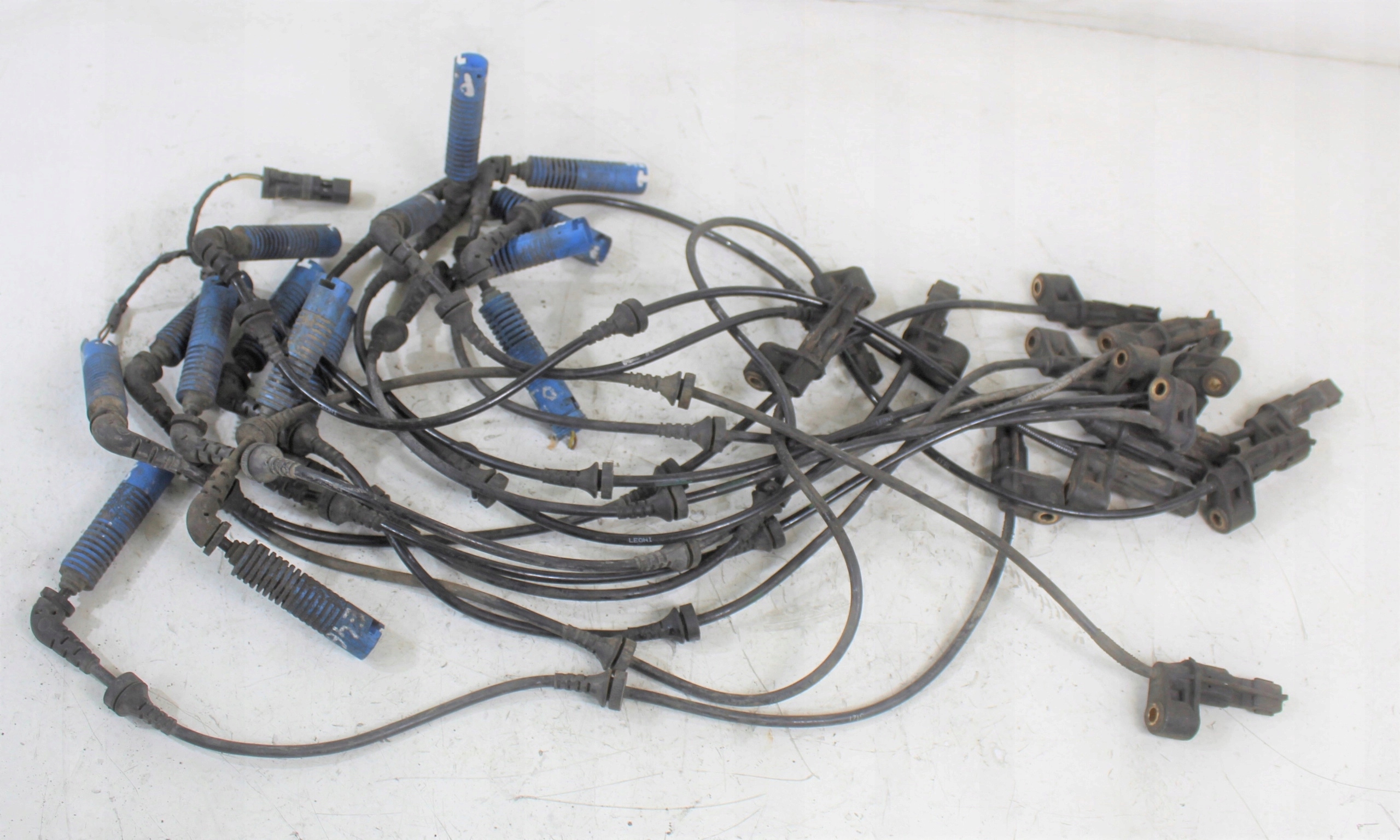 CZUJNIK ABS TYŁ PRAWY LEWY BMW SERIA 3 E46 6752682