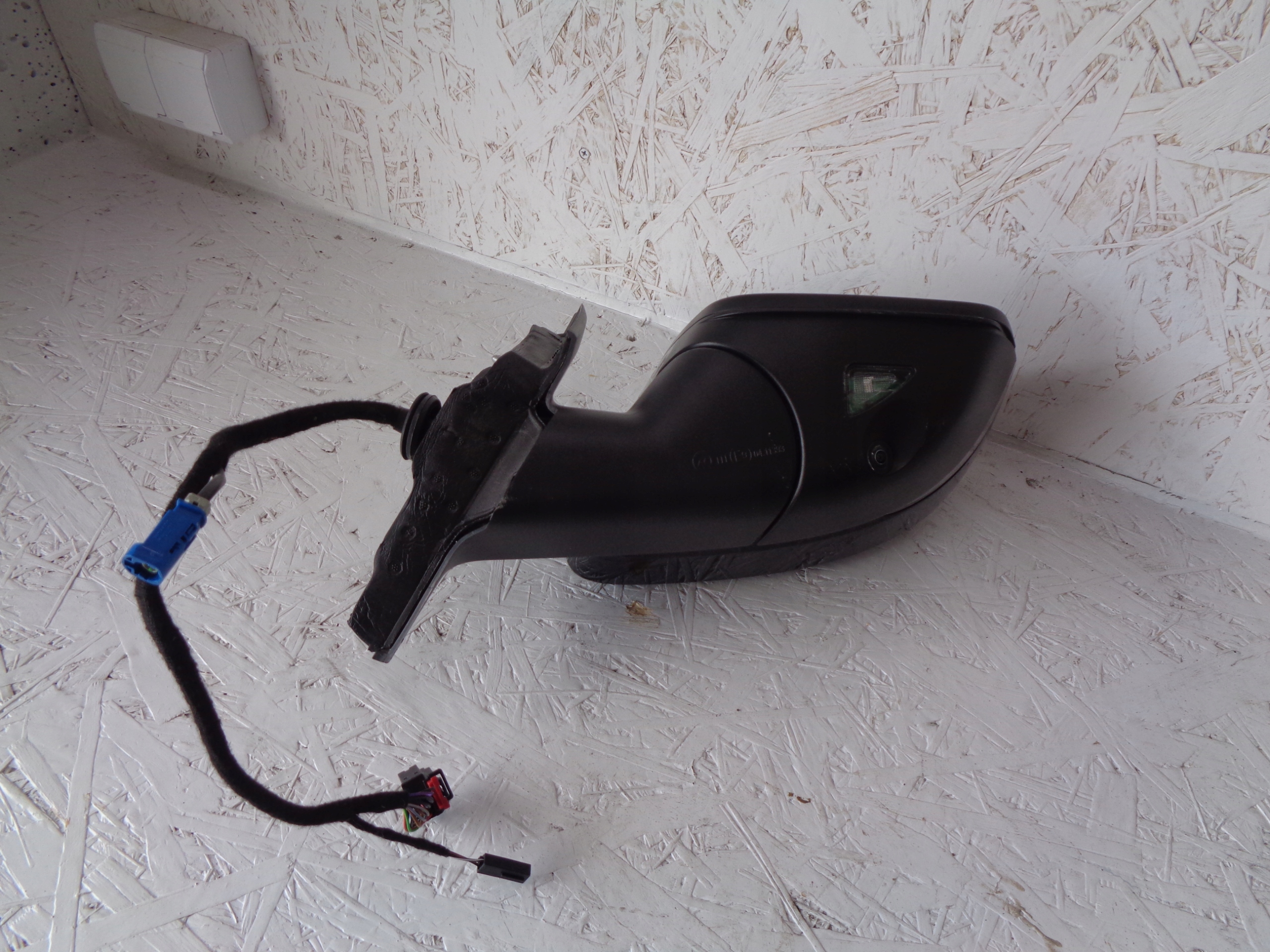 KODIAQ '20 зеркало правое пин 15+2+ европа