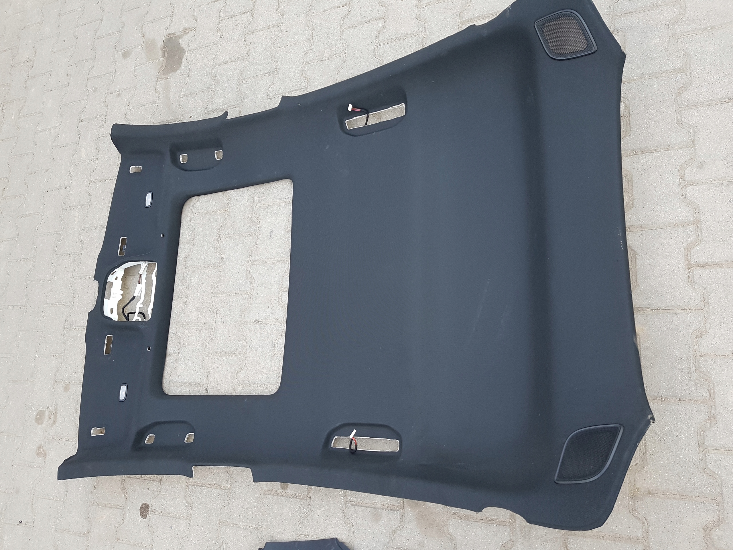 MERCEDES W253 COUPE LIFT Podsufitka AMG