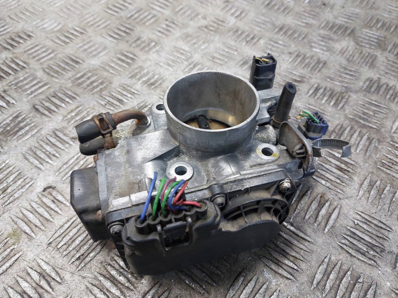 Valvola a farfalla HONDA FR-V e 079800-7240