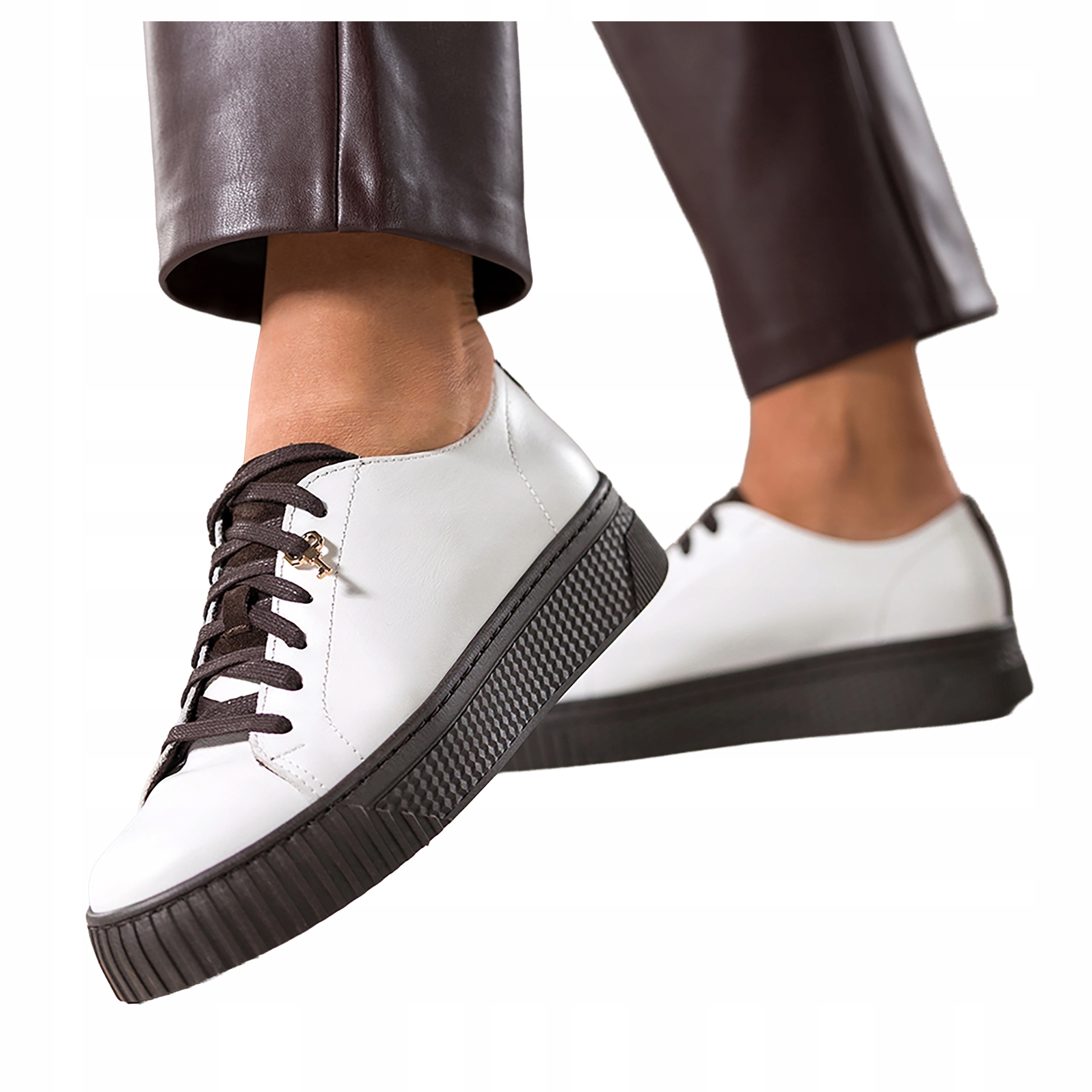 Sneakersy Bílé Dámské Kožené Čokoládová Platforma Šněrovací vel. 40