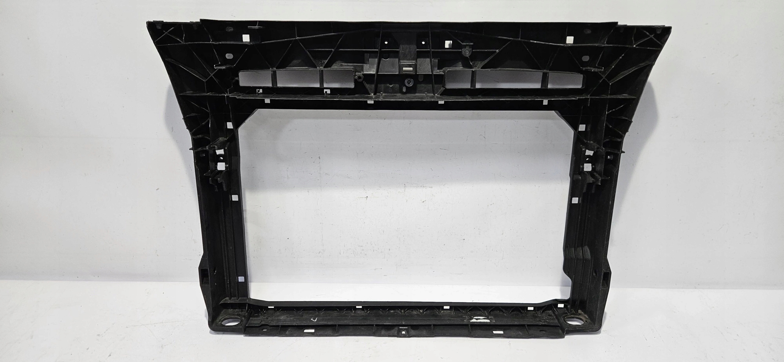 support panel for radiators pillar SKODA KAROQ 17- original 57A805588H