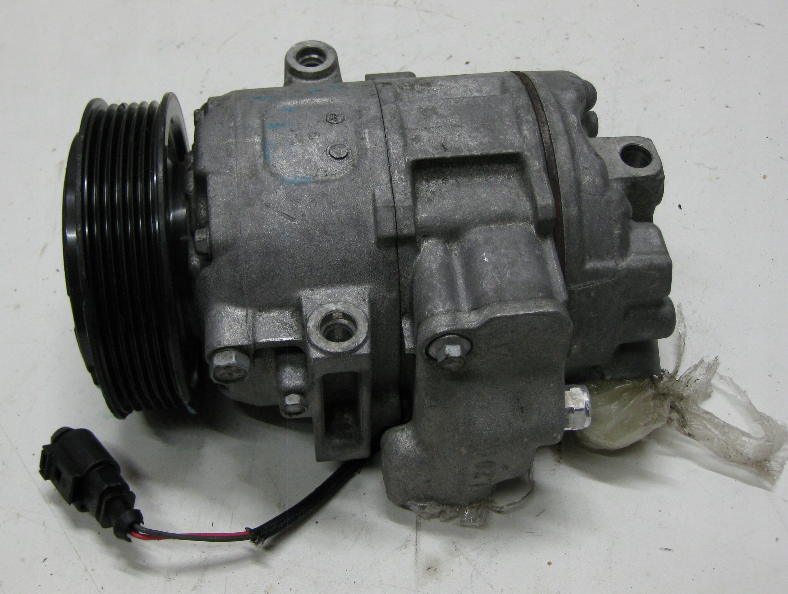 VW 1.4 TDI Klimakompressor klimaanlage 6Q0820808