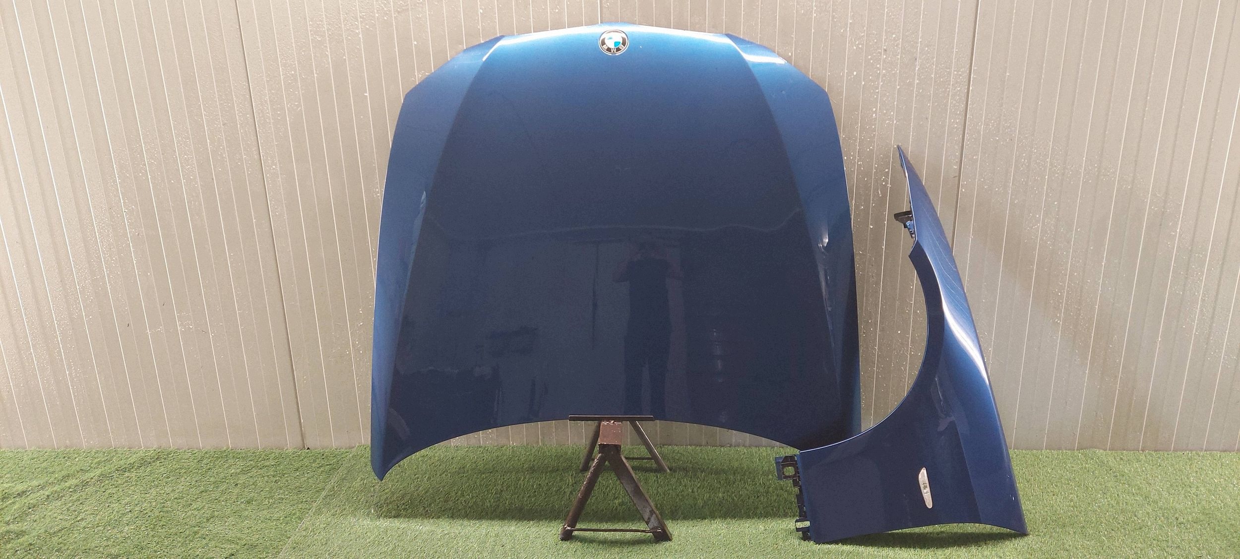 parafango sinistra BMW 3 E92 E93 06-13 Originale LAK: A51/5 MONTEGO BLAU
