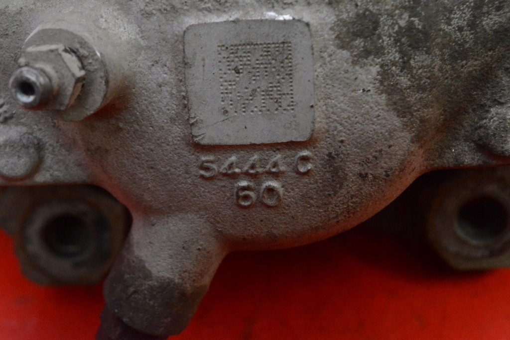 caliper brake right front MERCEDES E-KLASA W212 2.2 CDI 204 KM 09-13