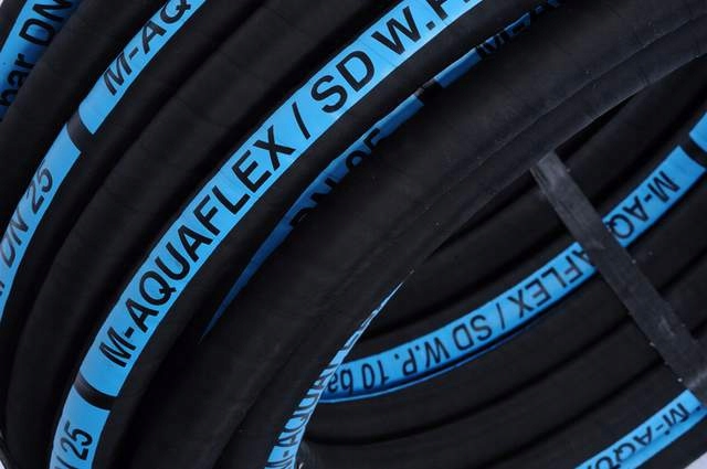 

Wąż ssawny 1 1/4" gumowy do pompy wody fi 32mm