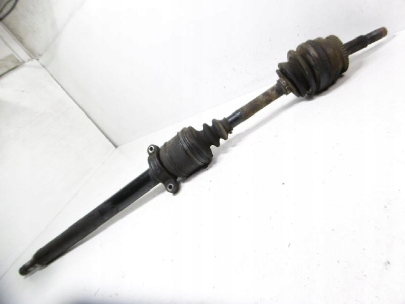 V70 правий піввісь 074199645 2,5 TDI