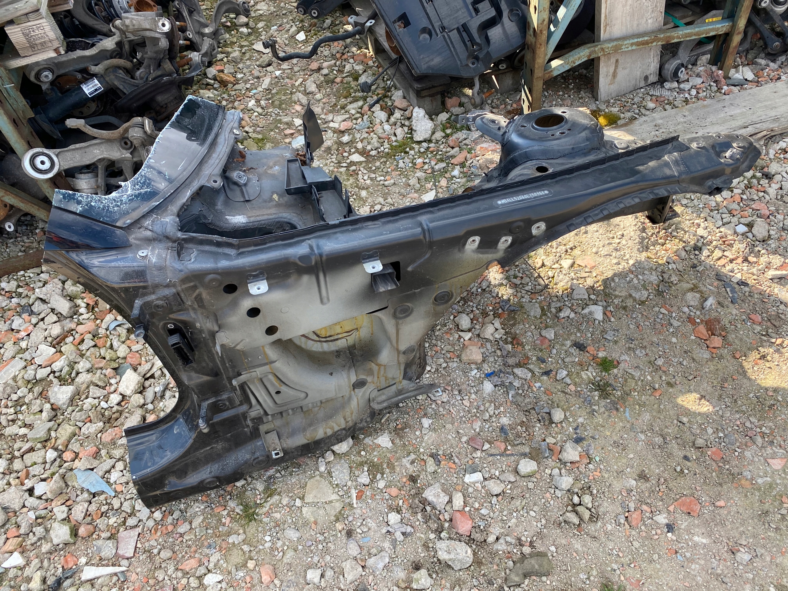 ЧЕТВЕРТЬ ЛОНЖЕРОН ФАРТУХ ПРАВА BMW Z4 E89