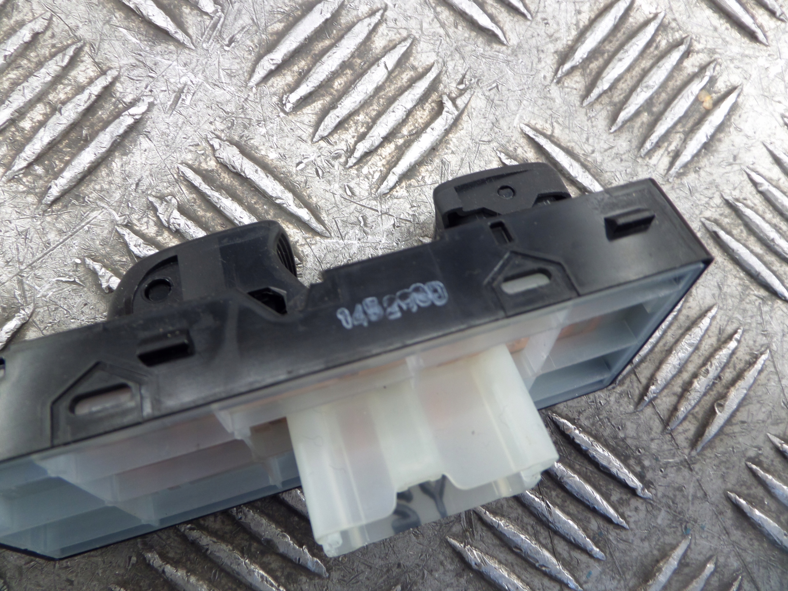 NISSAN QASHQAI II J11 PANEL switch windows right front