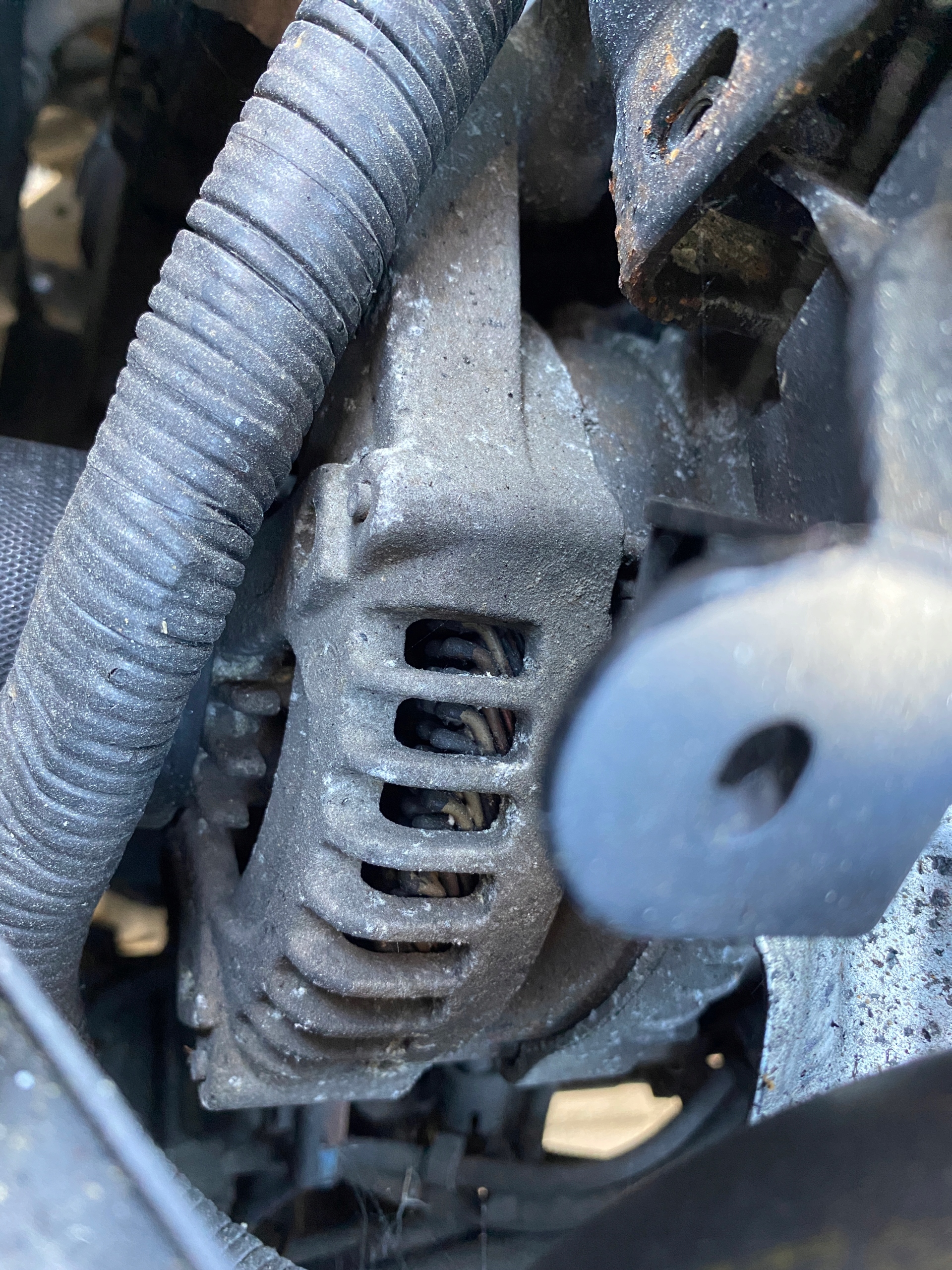 ALTERNATOR VOLVO S40 2 II 04-10 2.0 D