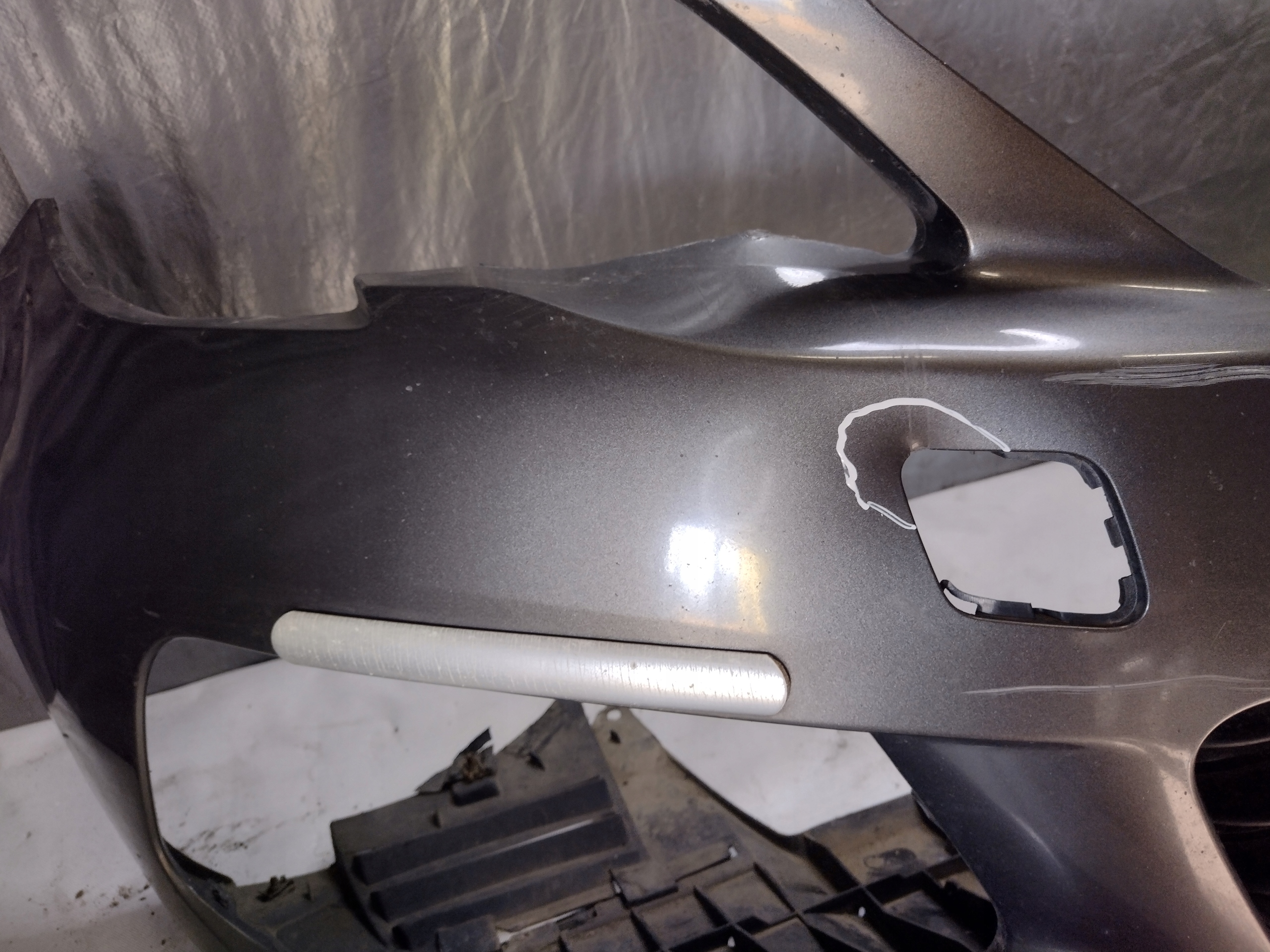 front bumper Peugeot 308 II 2 lift T9 k: EVLC