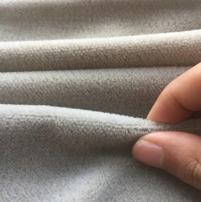 GRUBA TKANINA VELVET WELWET WELUR NA ZASŁONY PLUSZ Stopień zaciemnienia zaciemniające