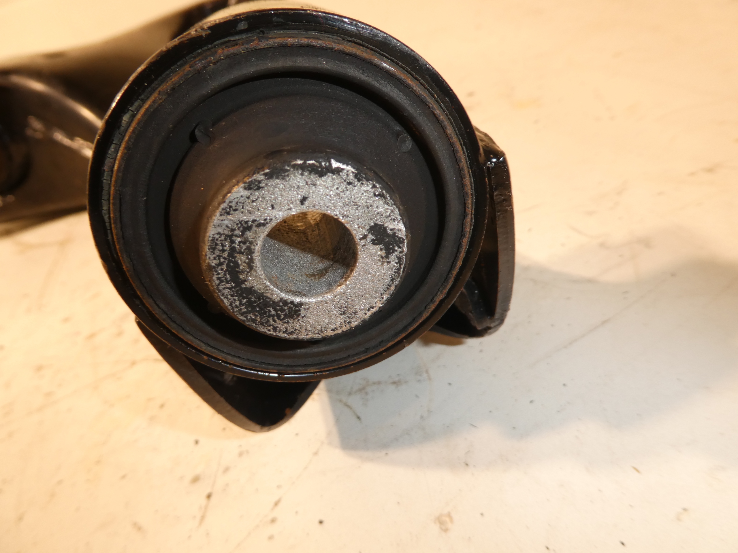 QUERLENKER VORNE DOL LINKS VW AMAROK 2H0 SRL