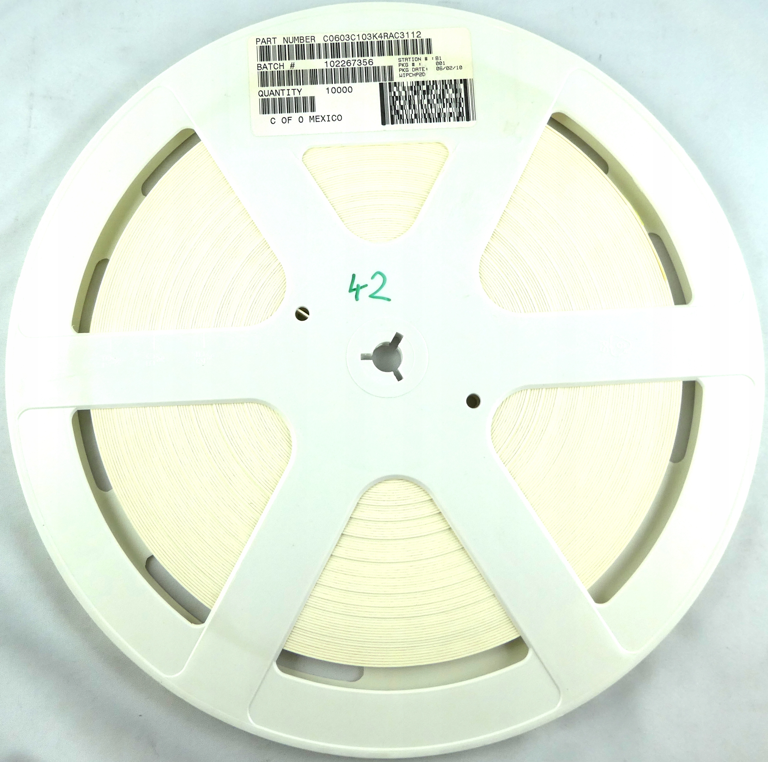 

Ceramiczny Smd 0,01uF 10nF 10% 16V 0603 1000szt