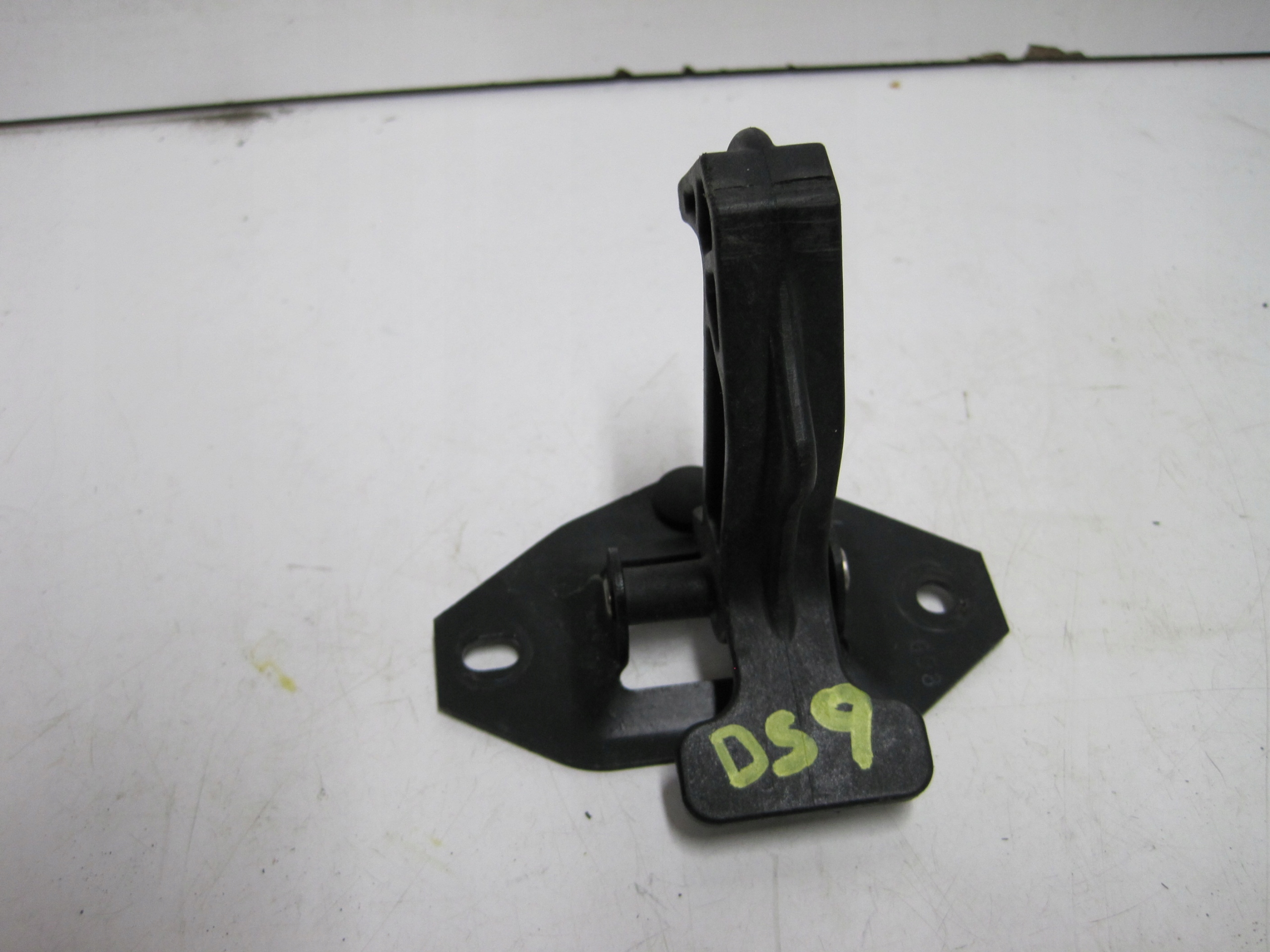 RYGIEL bonnet latch lock CITROEN DS9 9830411180