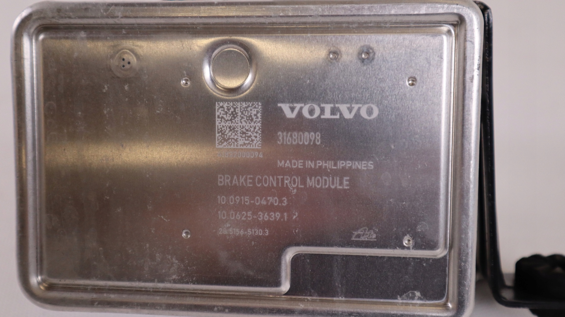 volvo V90 2.0 D4 насос ABS 31680101, 31680098