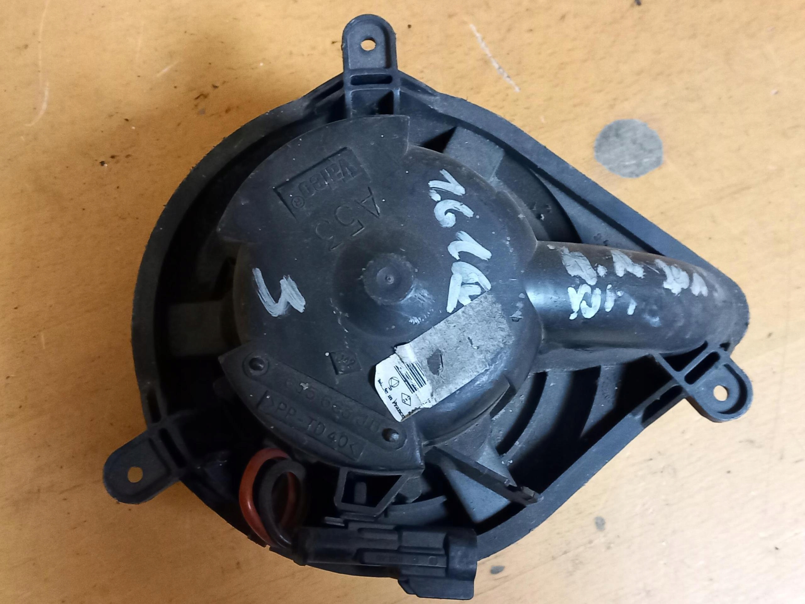 ventilátor tOPENÍ topení RENAULT MEGANE a 655663JD